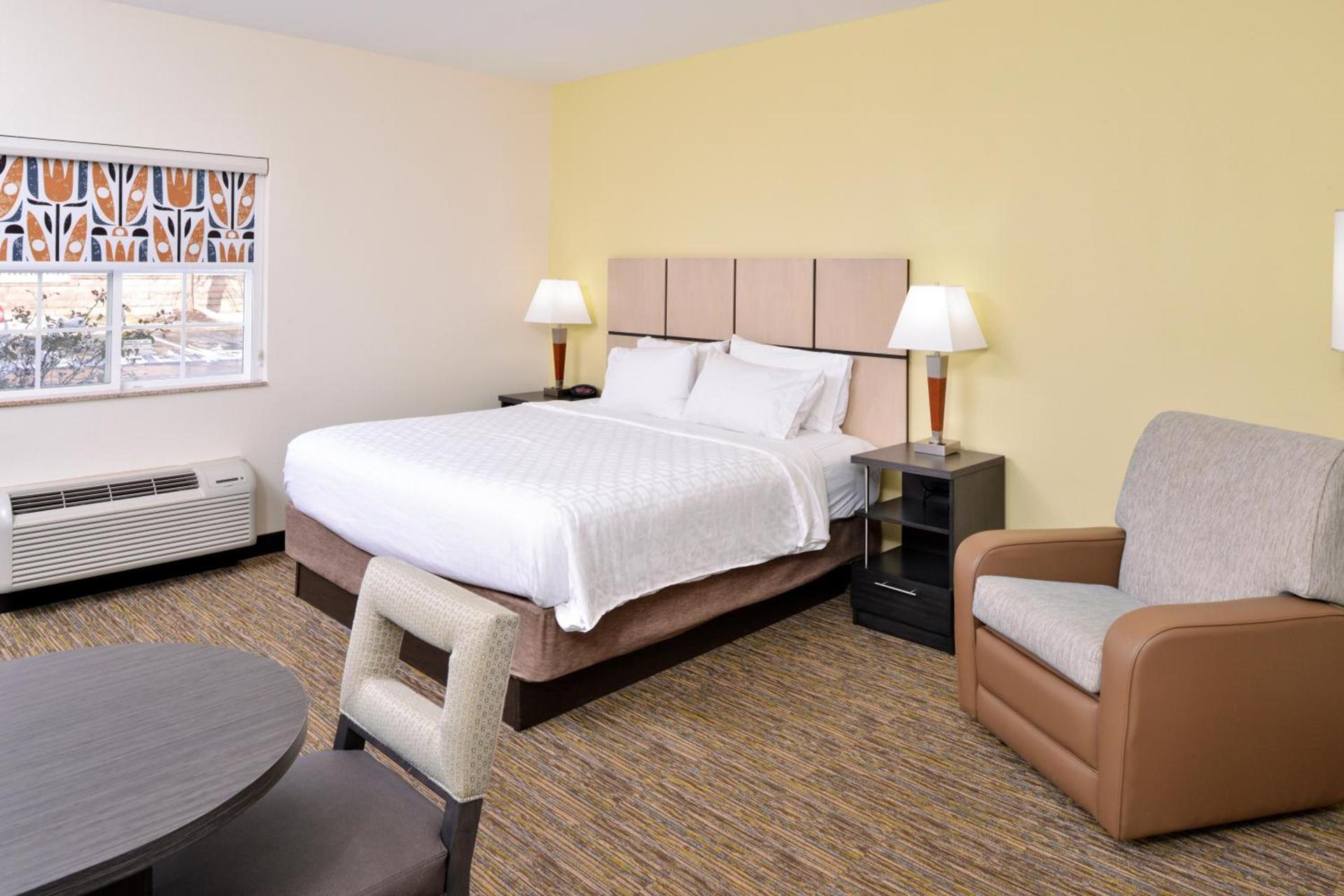 Candlewood Suites Winchester by IHG photo 44