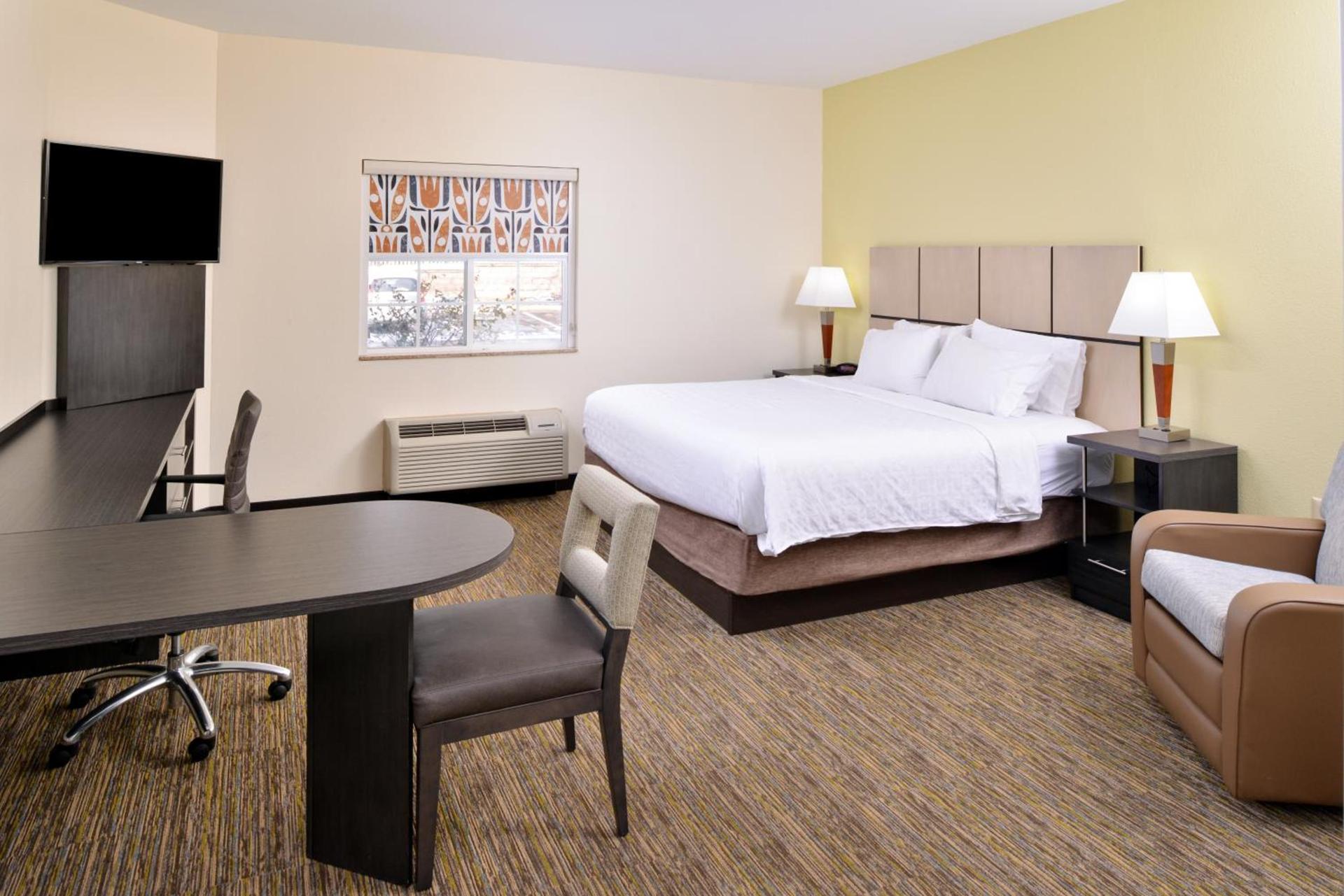Candlewood Suites Winchester by IHG photo 43