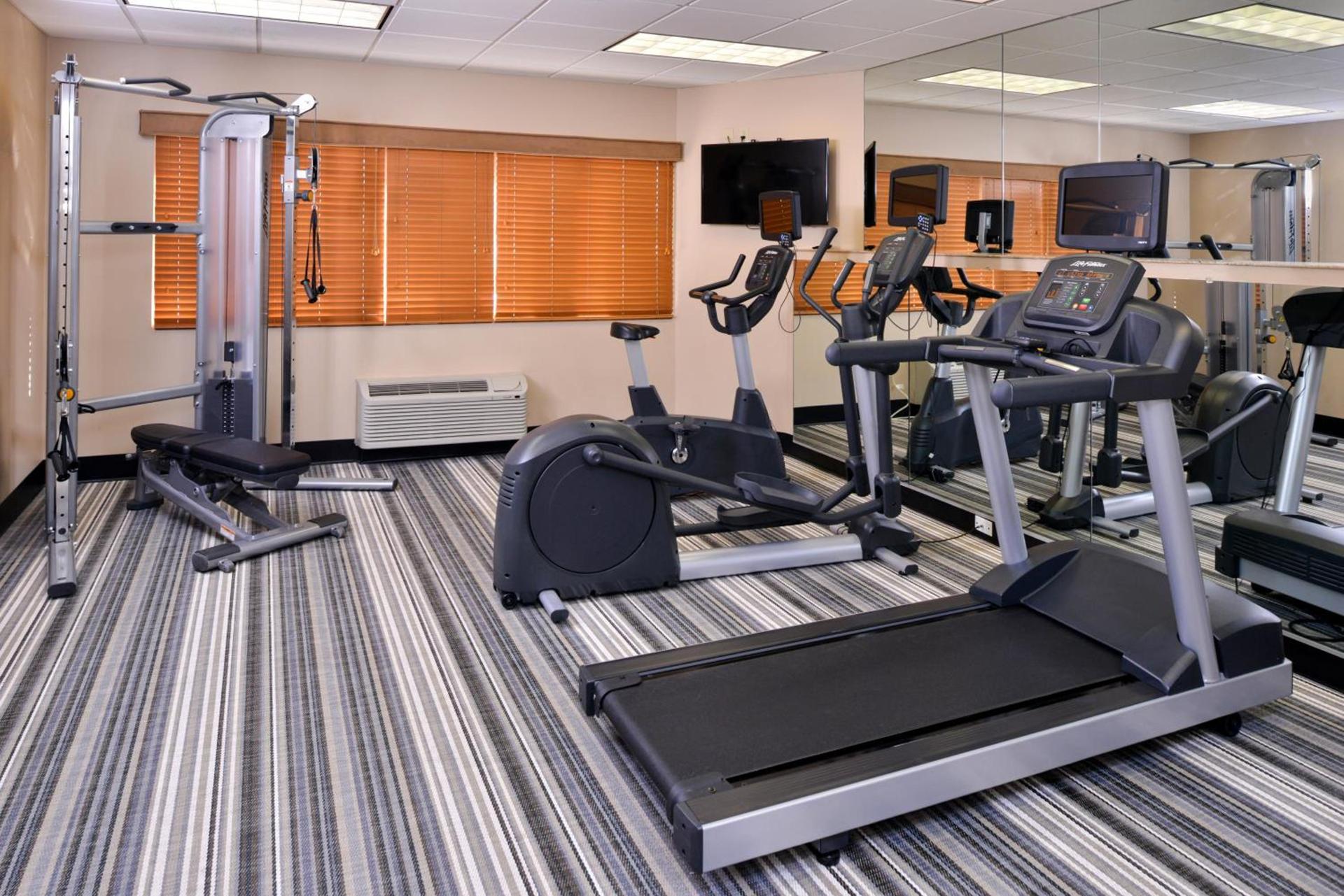 Candlewood Suites Winchester by IHG photo 23