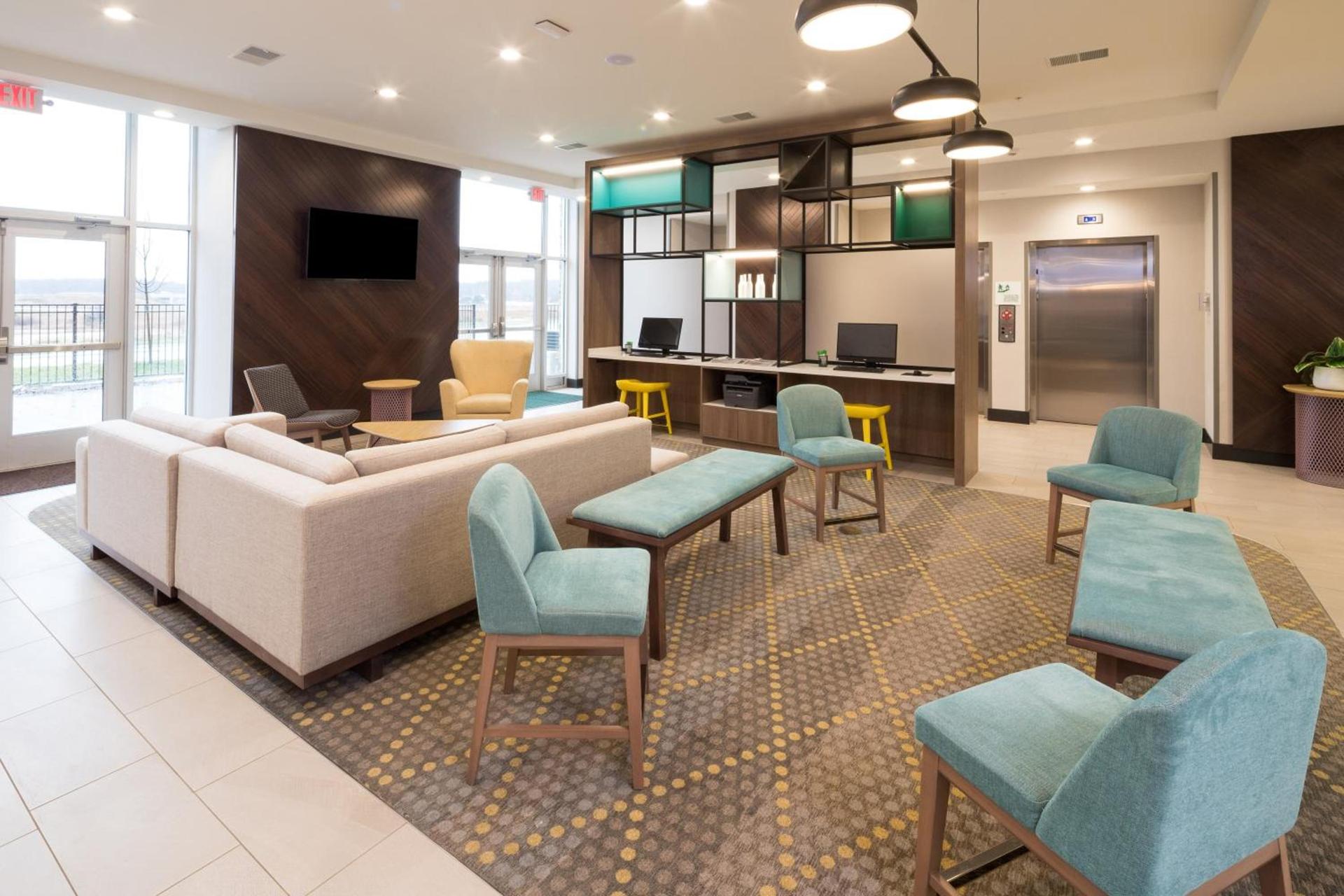Holiday Inn & Suites Kalamazoo West photo 15