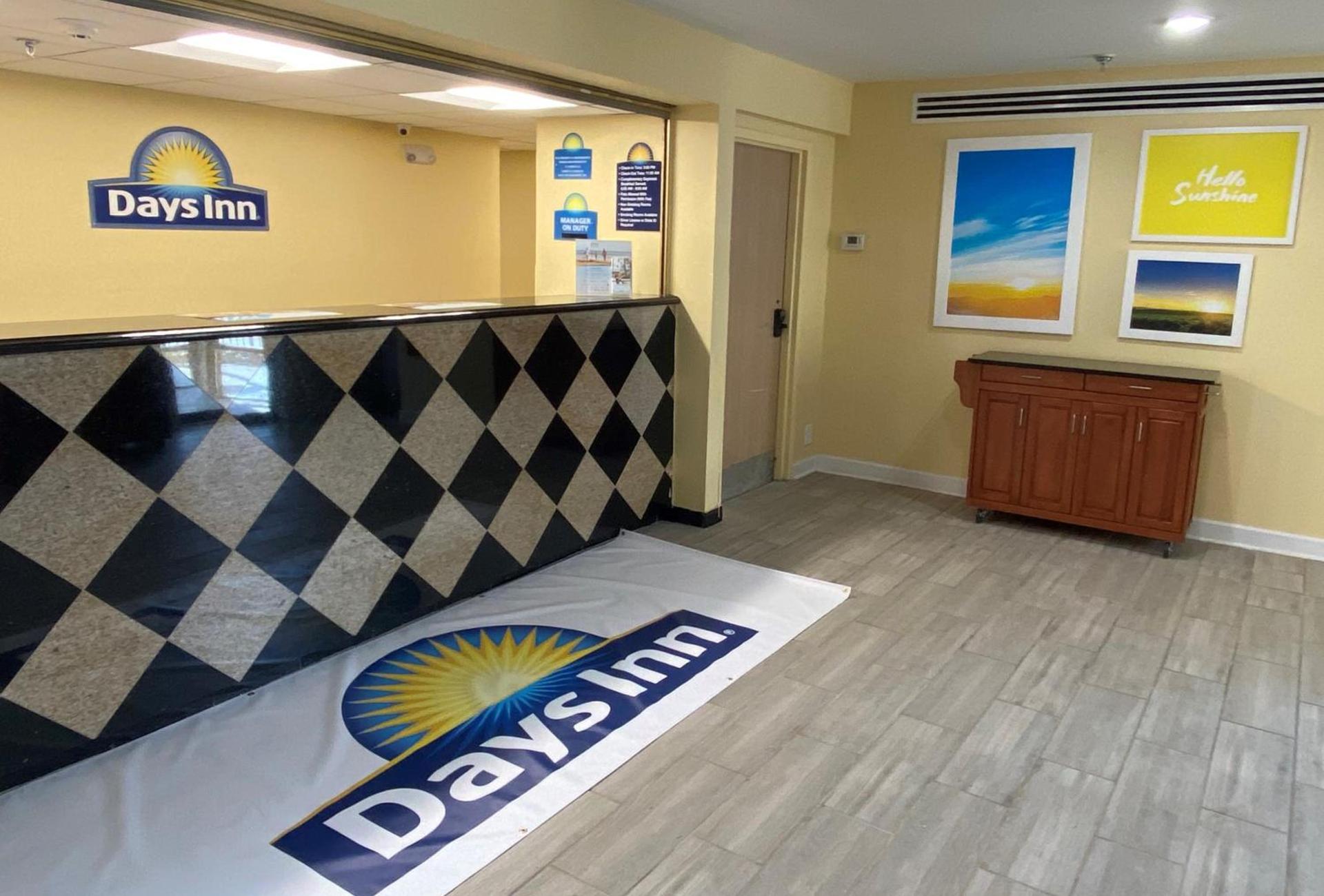 Days Inn by Wyndham Atlanta/Southlake/Morrow photo 26
