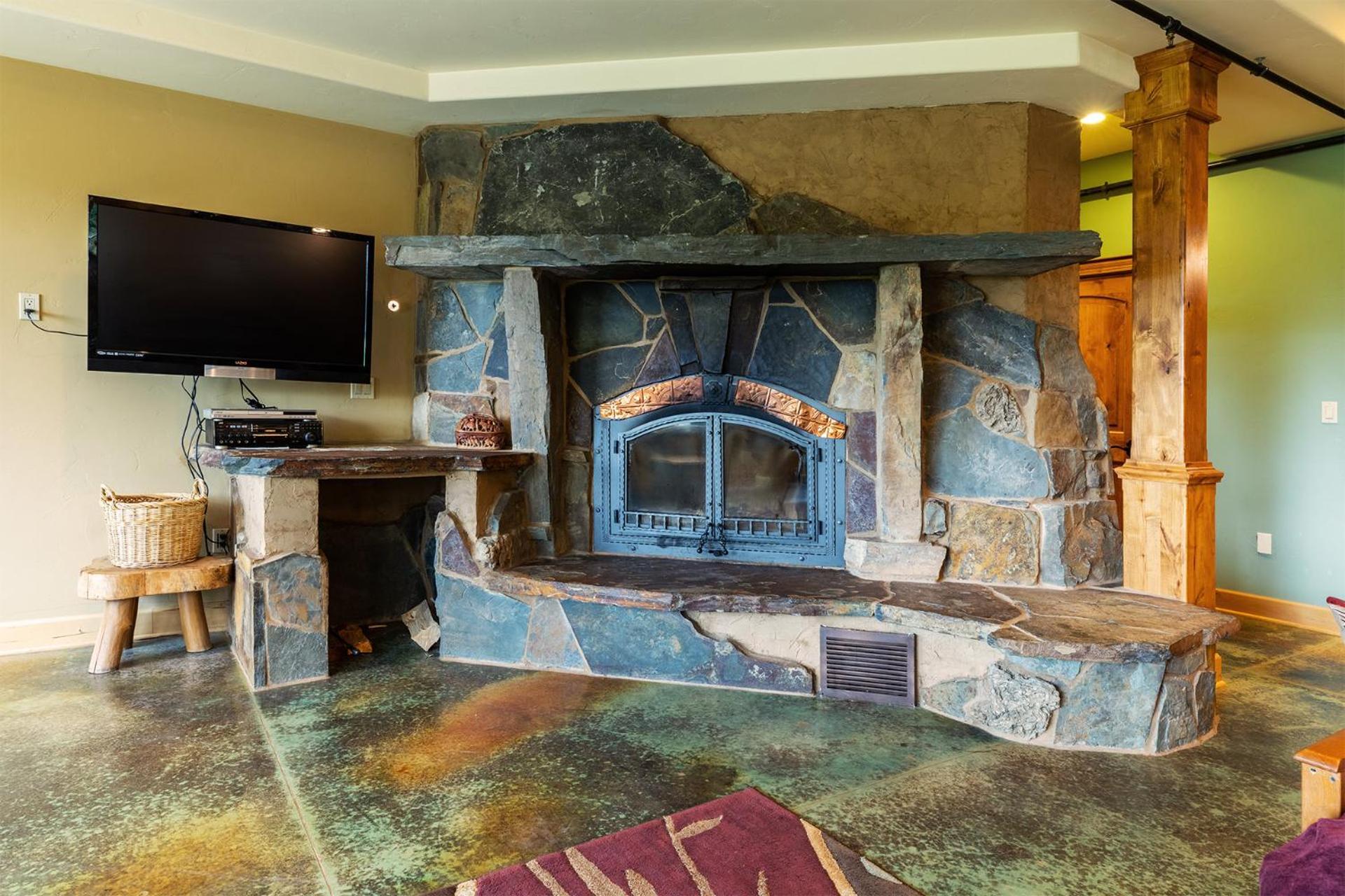 Talus Rock Retreat photo 55