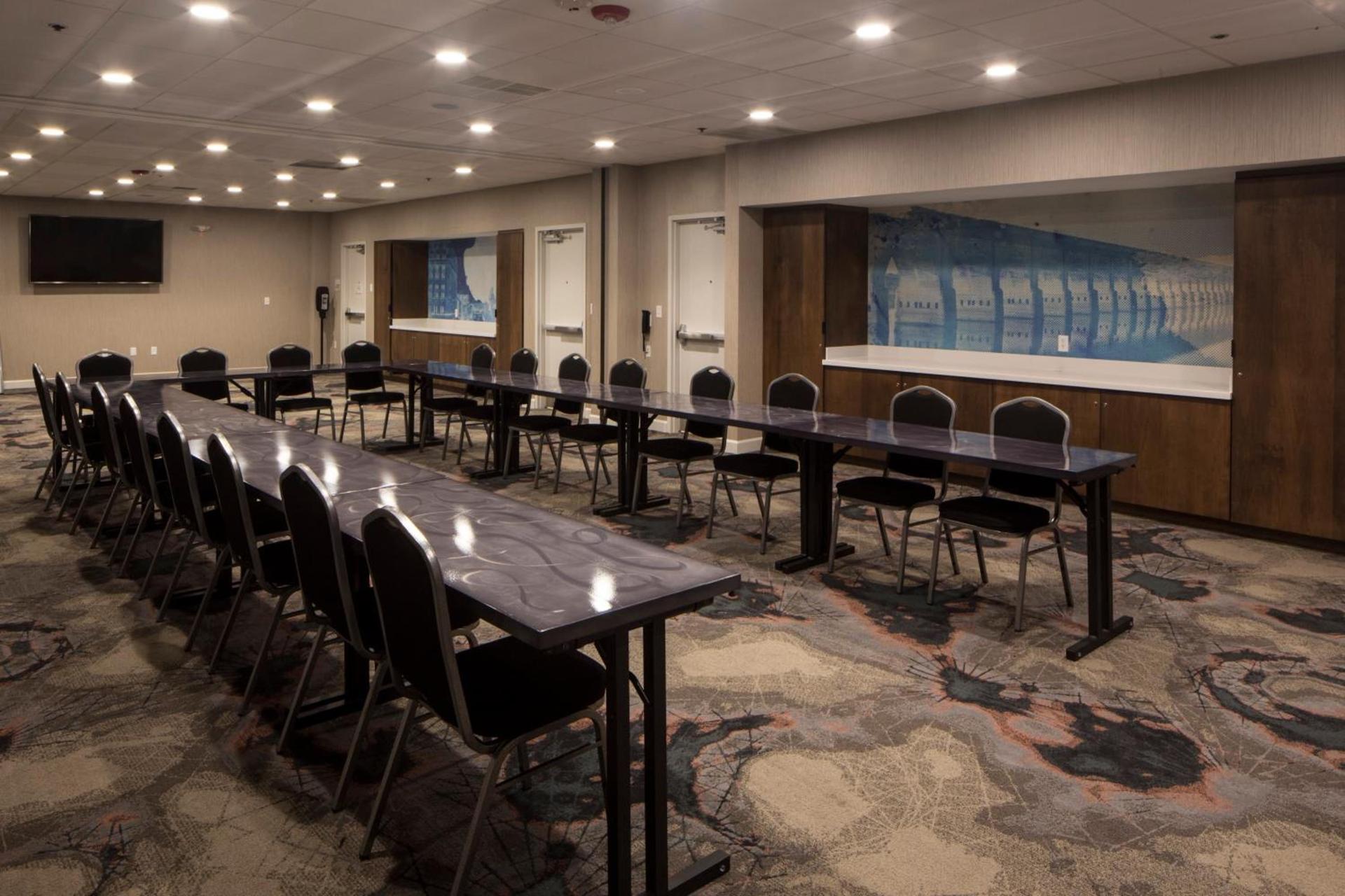 Hotel Indigo Harrisburg - Hershey by IHG photo 10