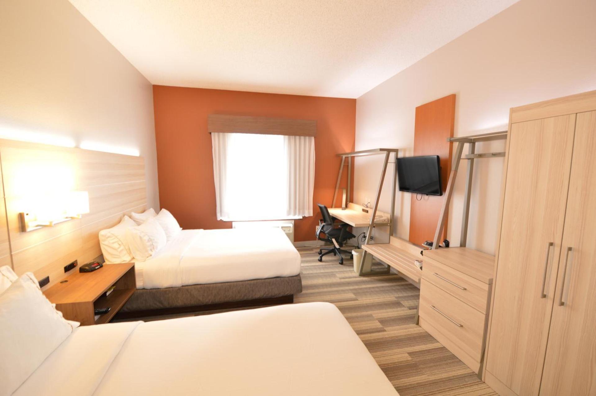 Holiday Inn Express Toledo-Oregon by IHG photo 27