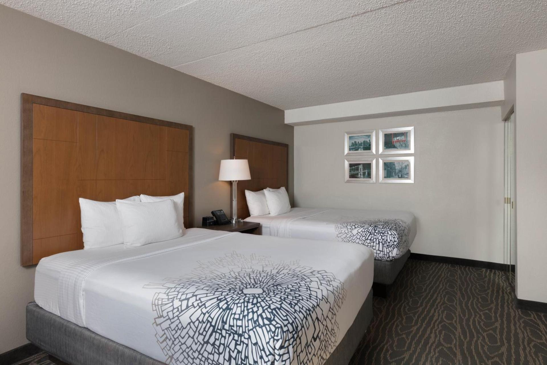 La Quinta by Wyndham Secaucus Meadowlands photo 46
