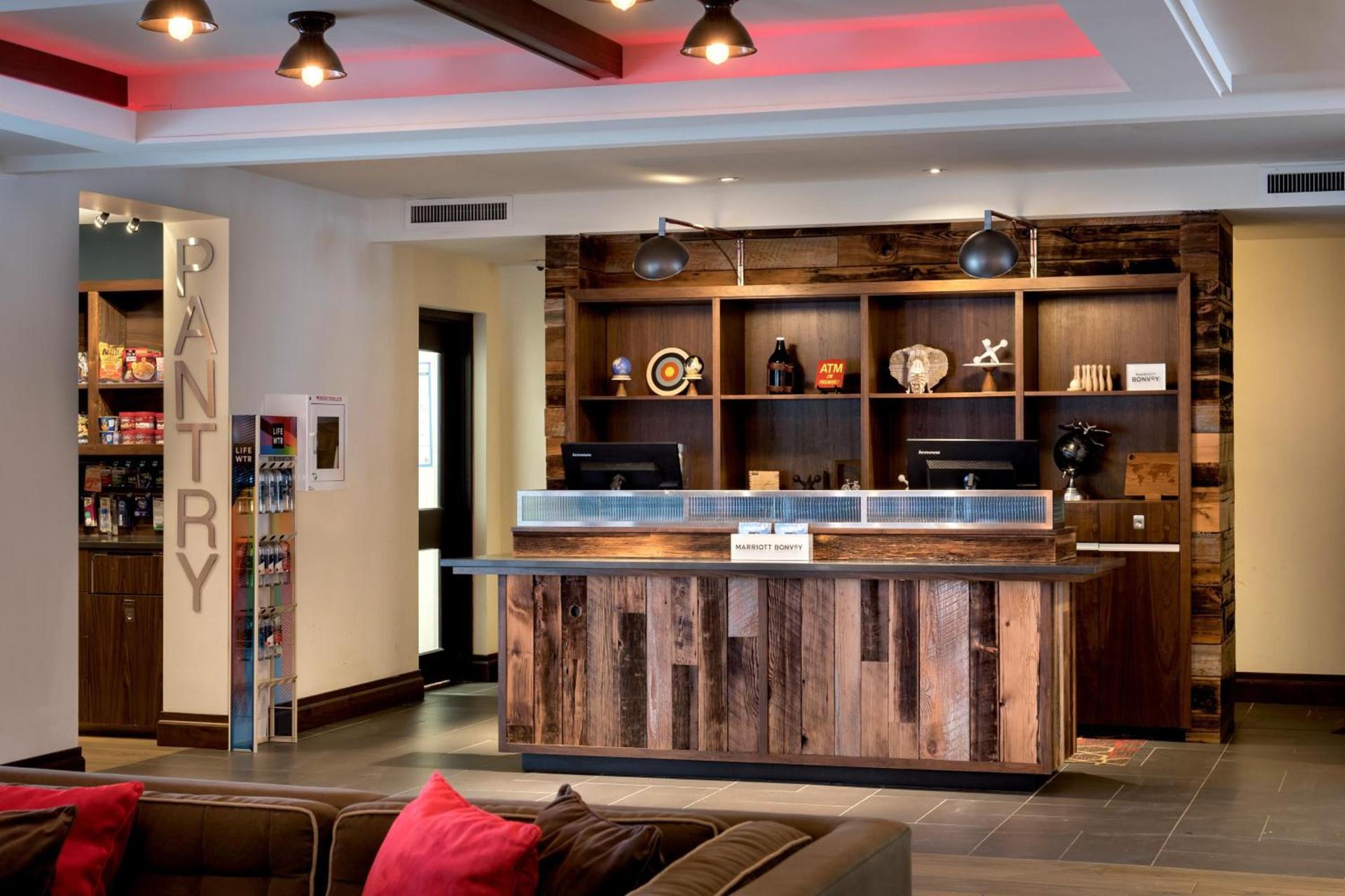 The Crossroads Hotel - Newburgh photo 65