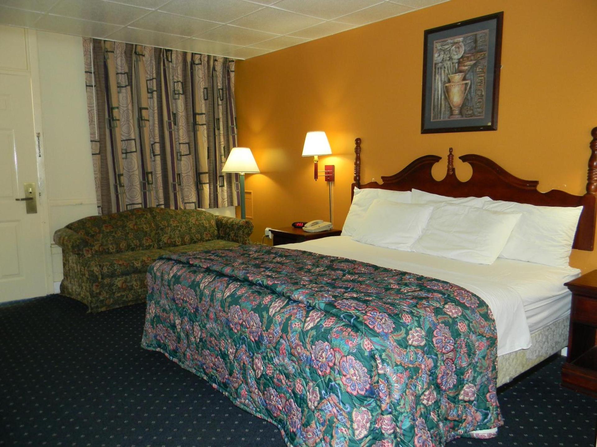 Fairfax Motel photo 3