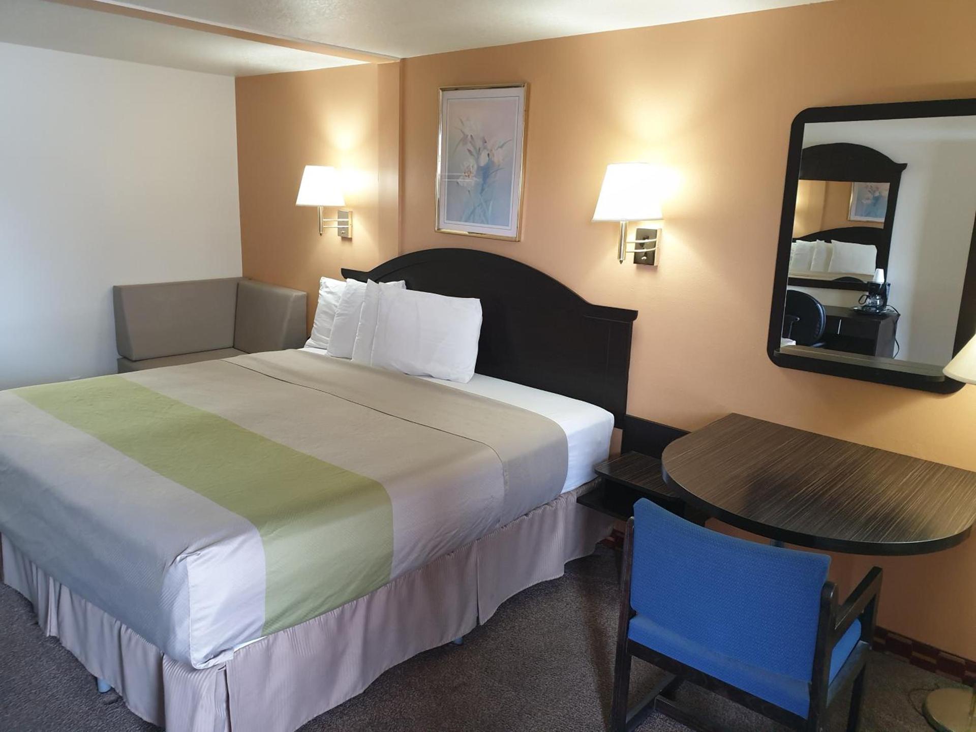 Split Mountain Motel photo 23