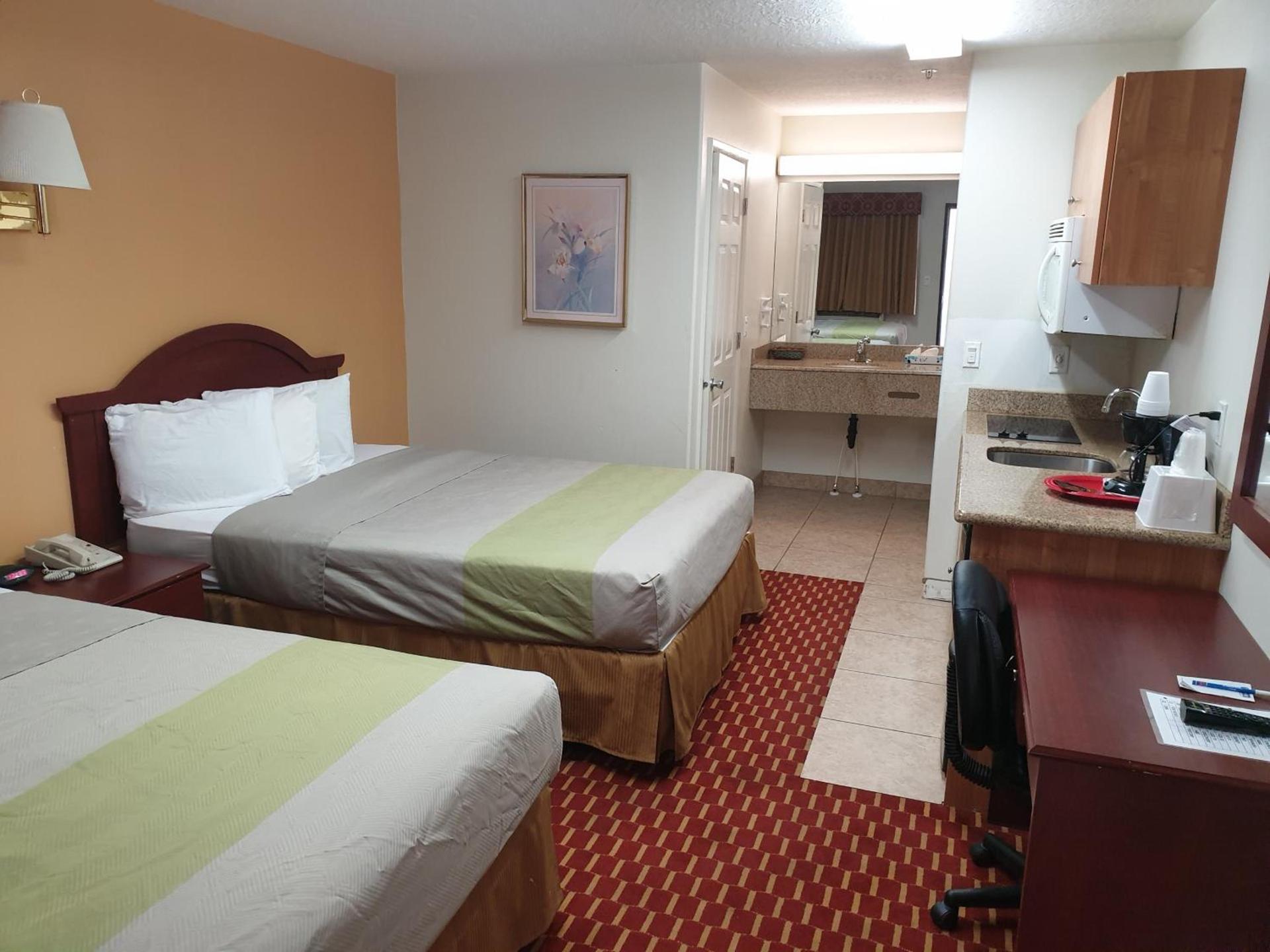 Split Mountain Motel photo 10