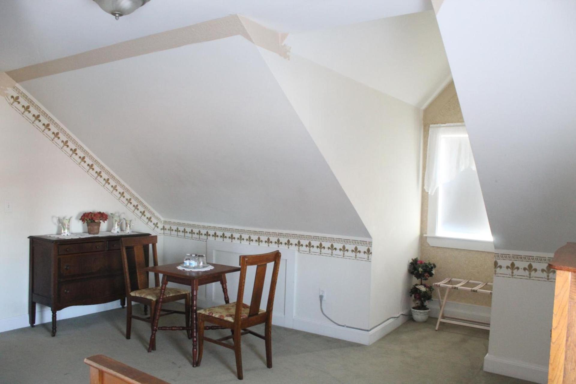 Old Orchard Beach Inn photo 28