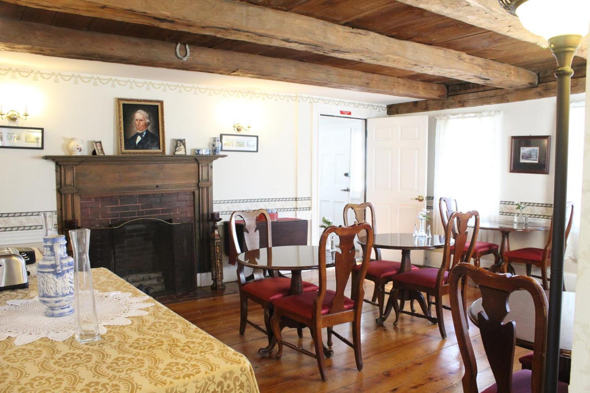 Old Orchard Beach Inn photo 34