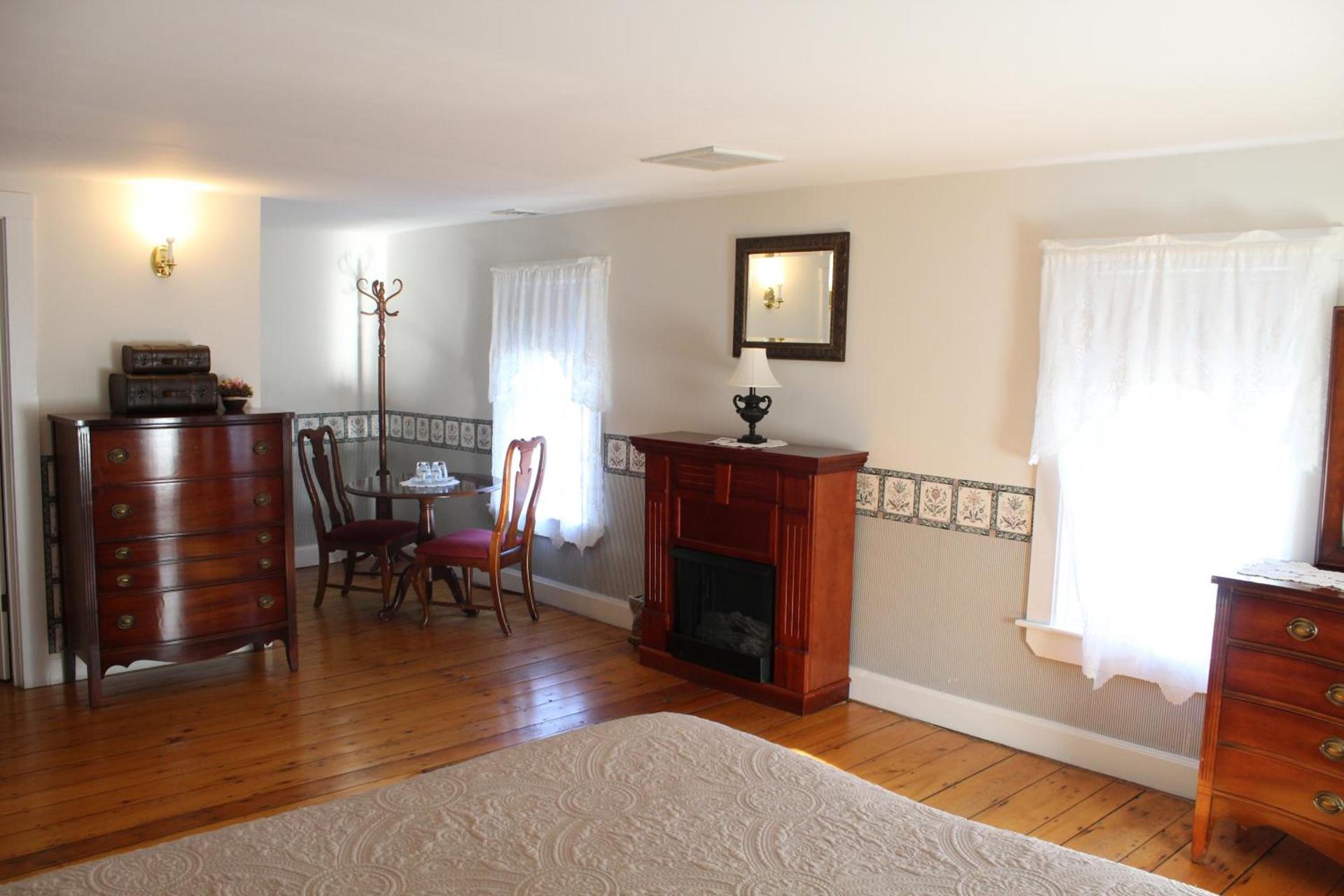 Old Orchard Beach Inn photo 56