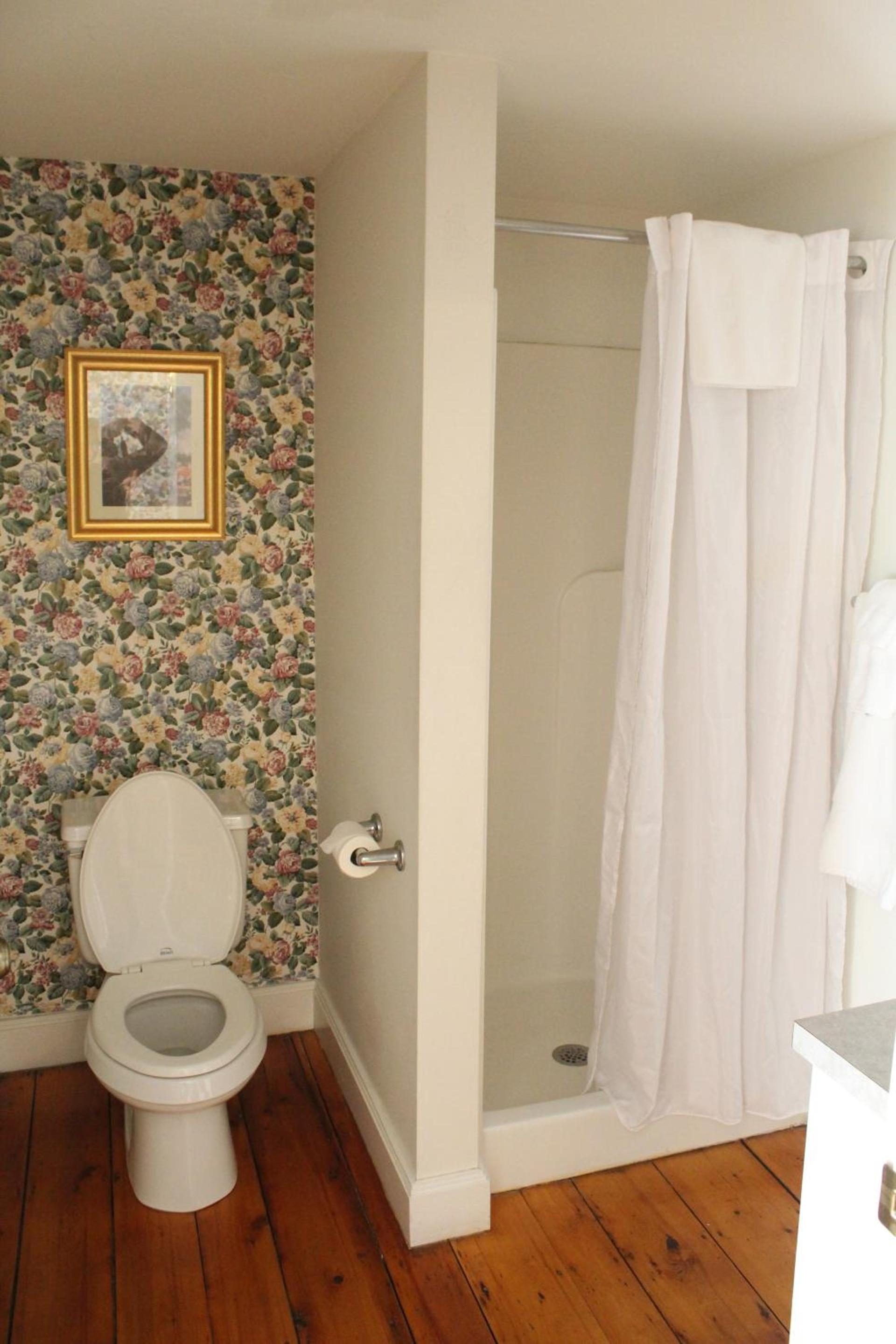 Old Orchard Beach Inn photo 59