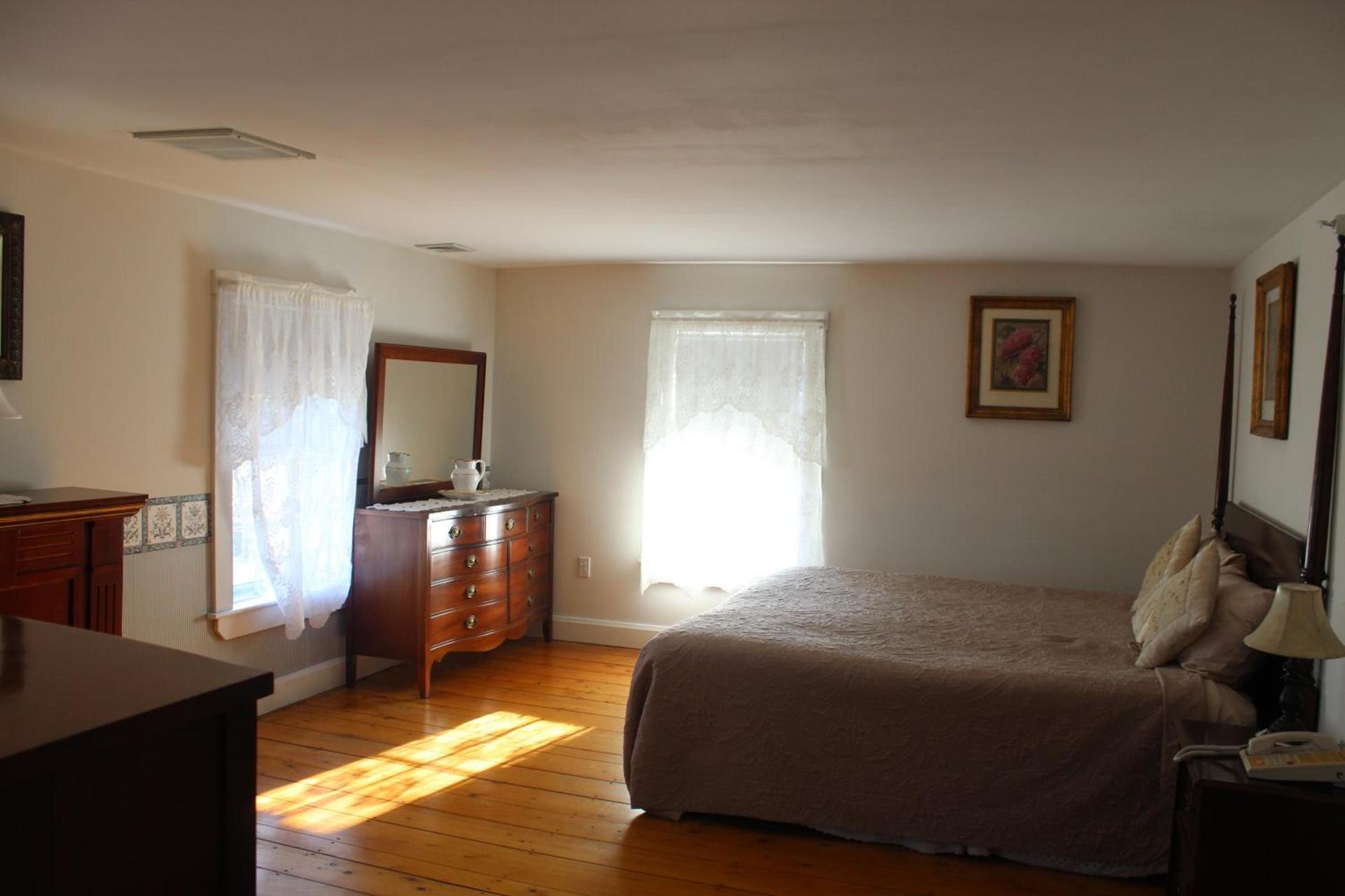 Old Orchard Beach Inn photo 60