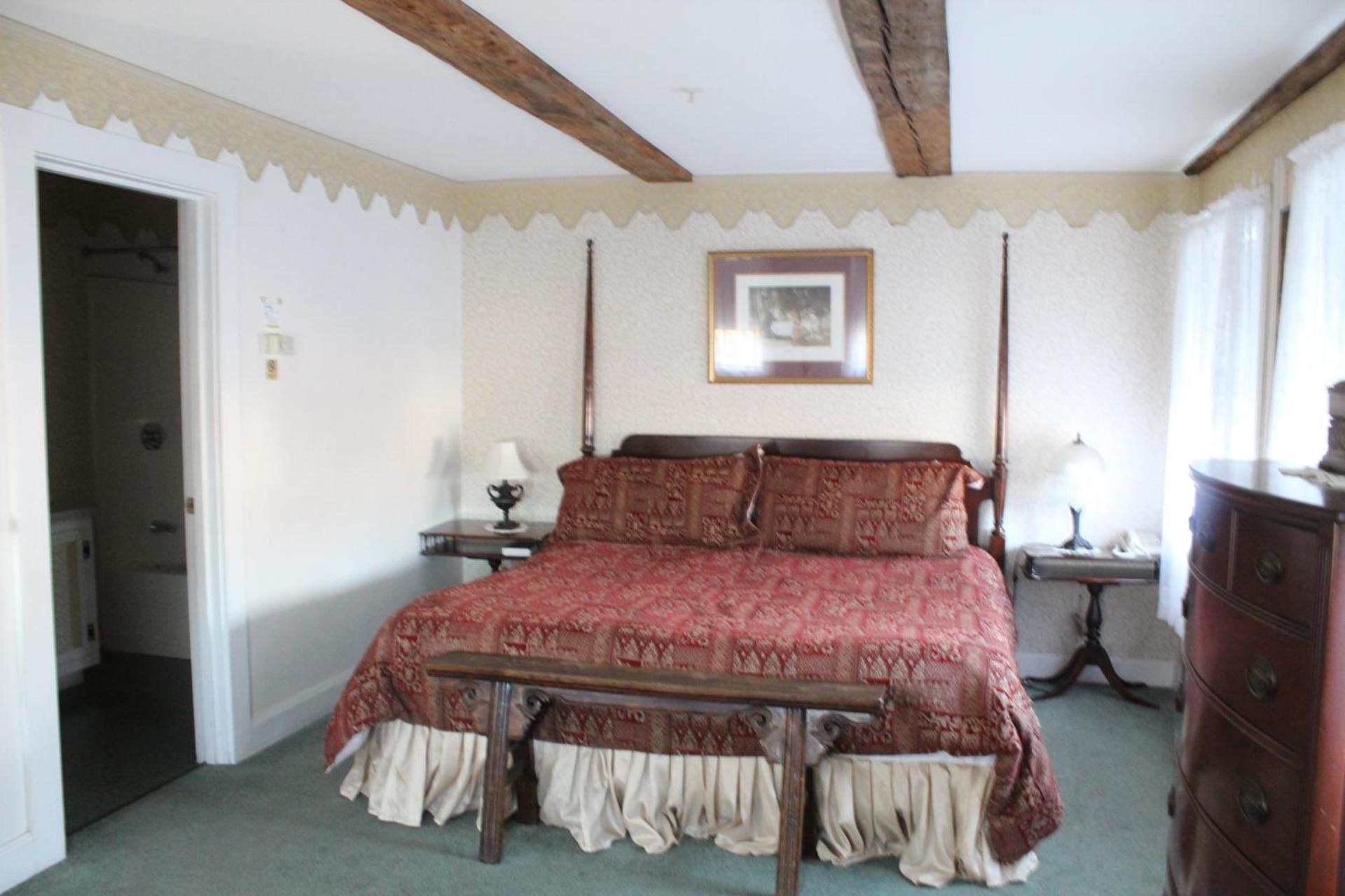 Old Orchard Beach Inn photo 64