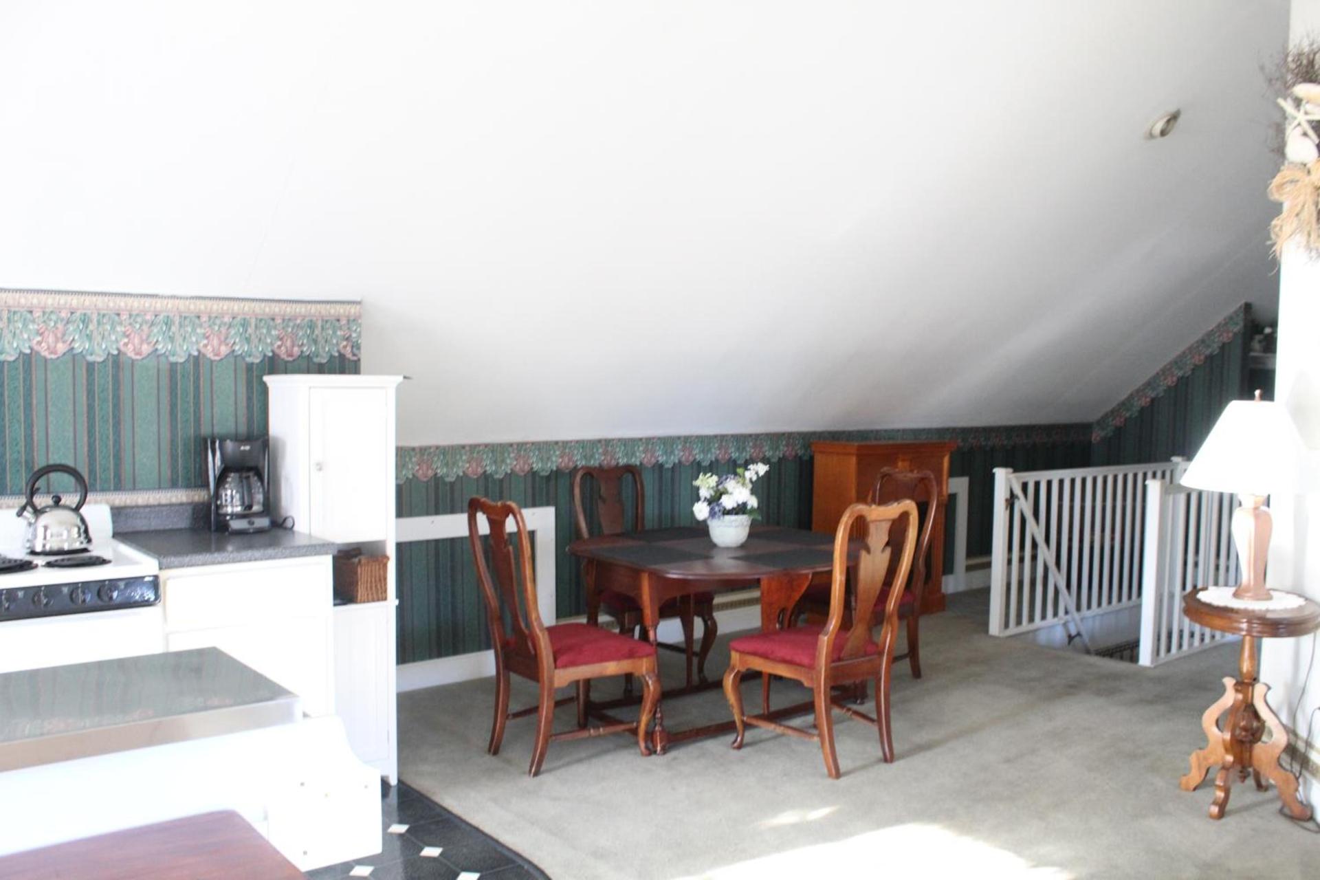 Old Orchard Beach Inn photo 67