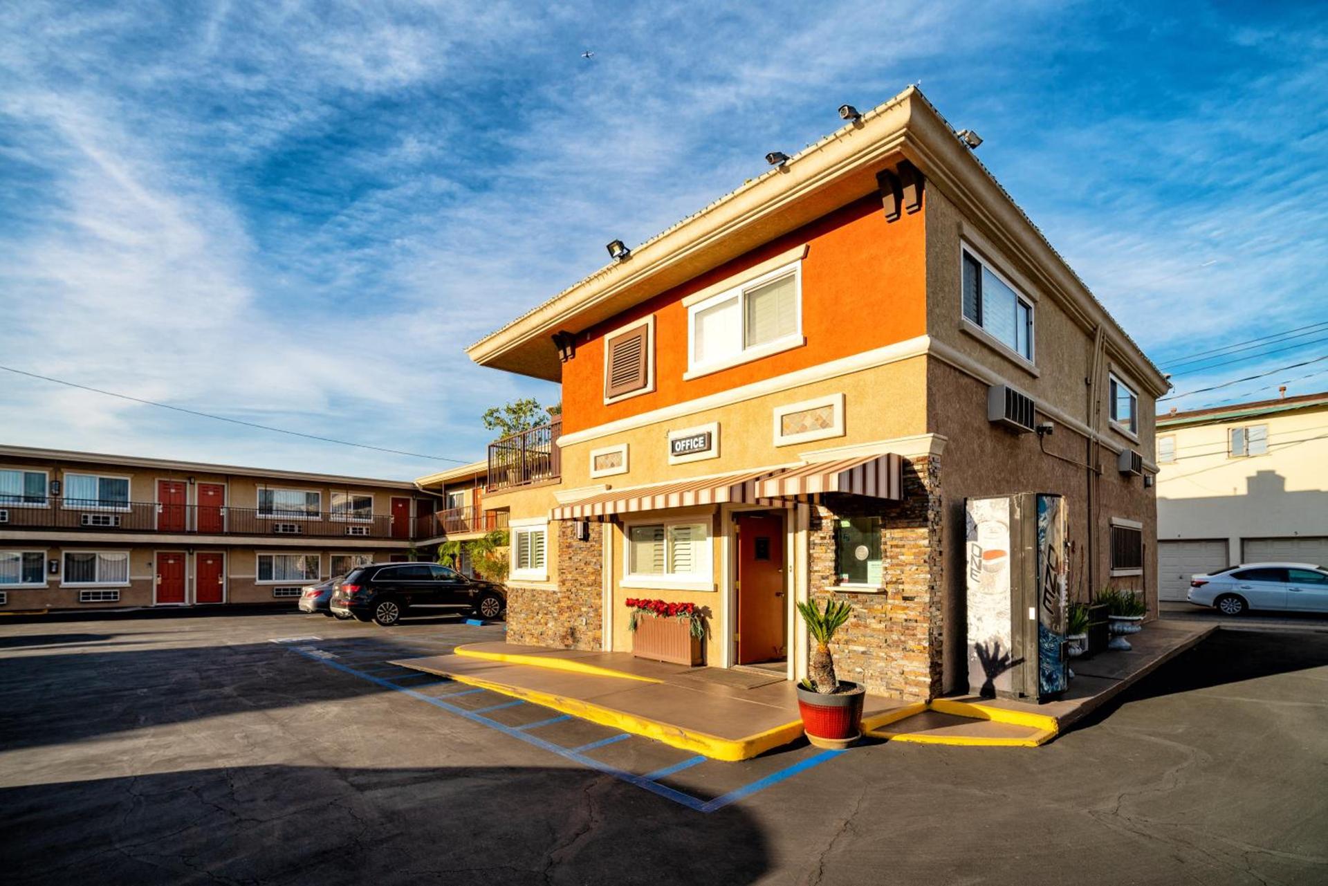 Friendly Hills Inn - Whittier, Los Angeles — hotel in Whittier