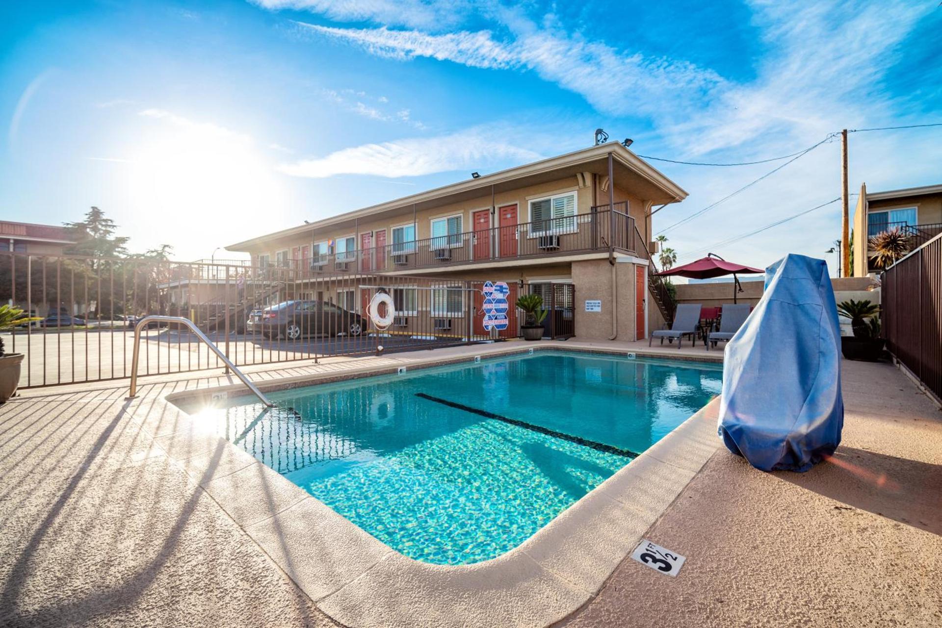Friendly Hills Inn - Whittier, Los Angeles photo 2