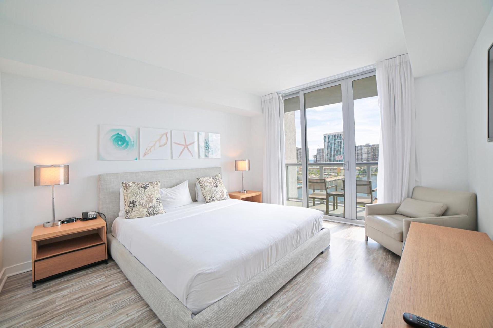 Private Ocean Luxury Condos at Beachwalk Resort photo 21