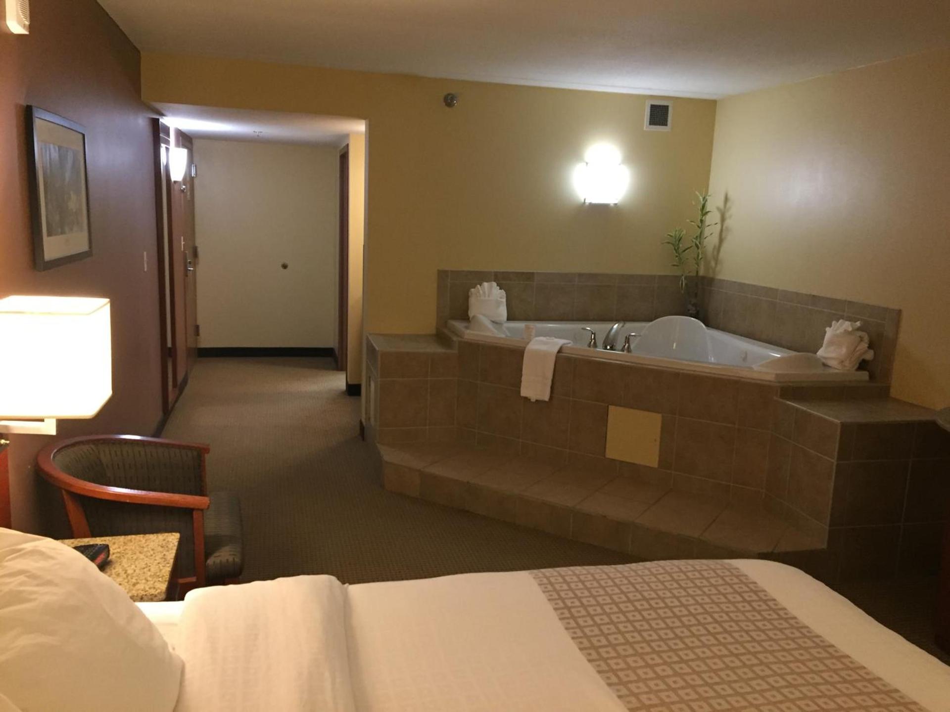 Canad Inns Destination Center Grand Forks photo 39
