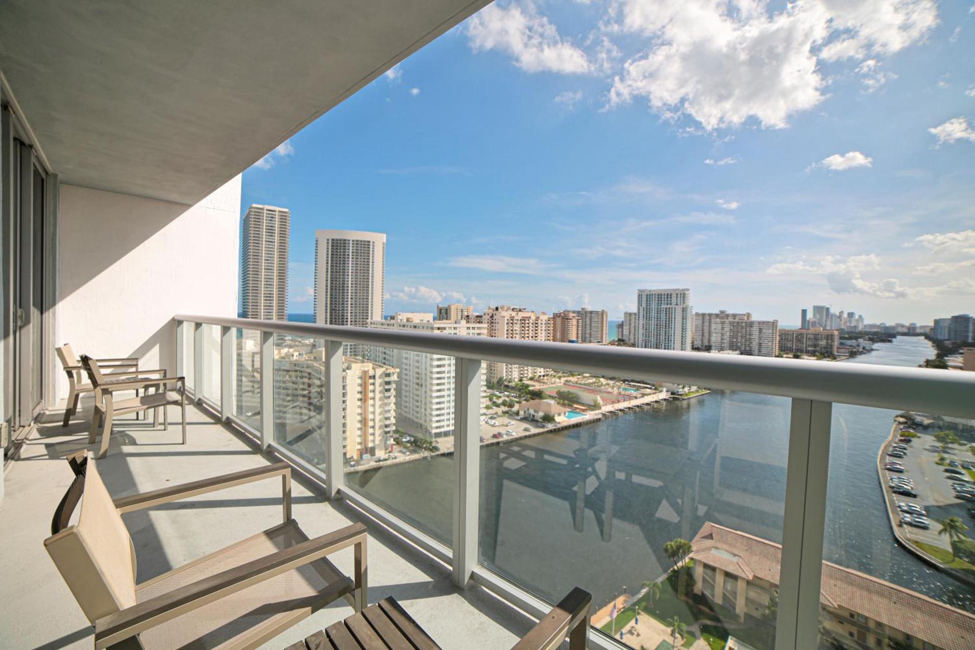 Private Ocean Luxury Condos at Beachwalk Resort photo 20
