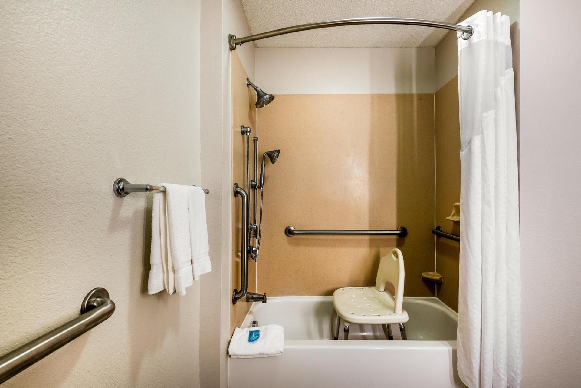 Holiday Inn Express Charlotte West - Gastonia by IHG photo 20