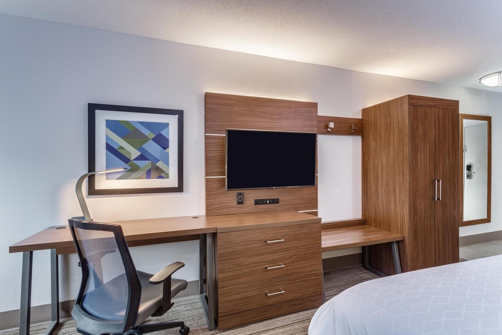 Holiday Inn Express Scottsburg by IHG photo 41