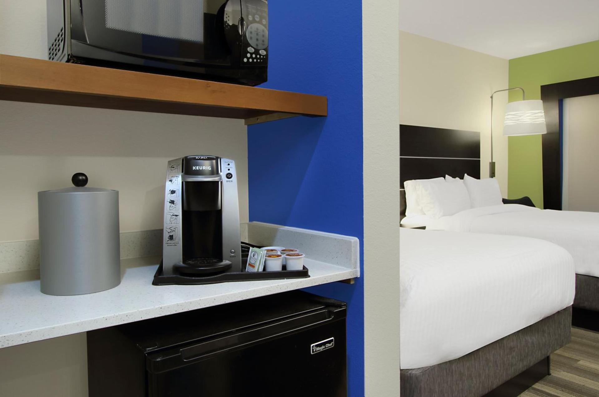 Holiday Inn Express & Suites - Brookshire - Katy Freeway by IHG photo 19