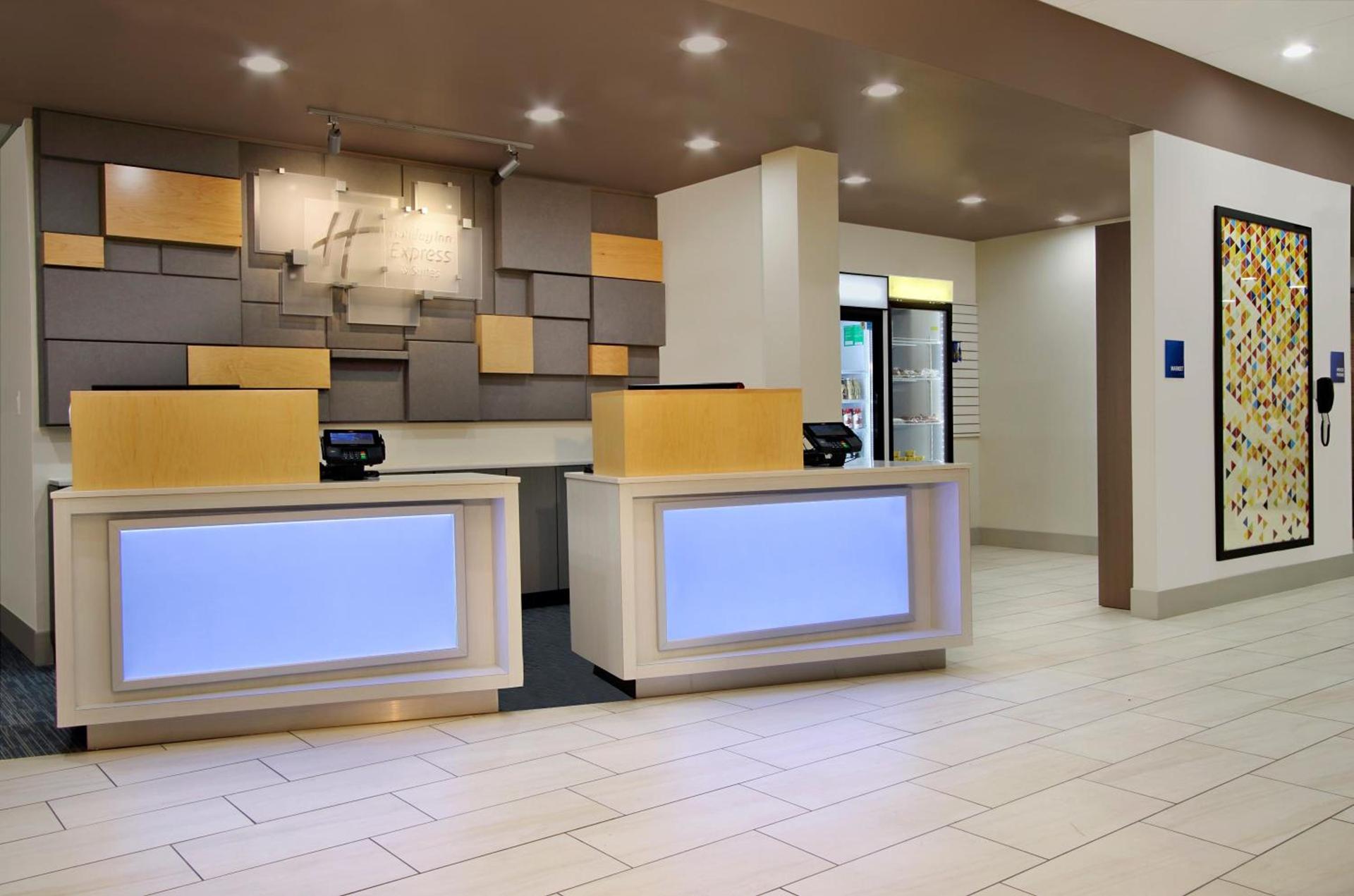 Holiday Inn Express & Suites - Brookshire - Katy Freeway by IHG photo 13