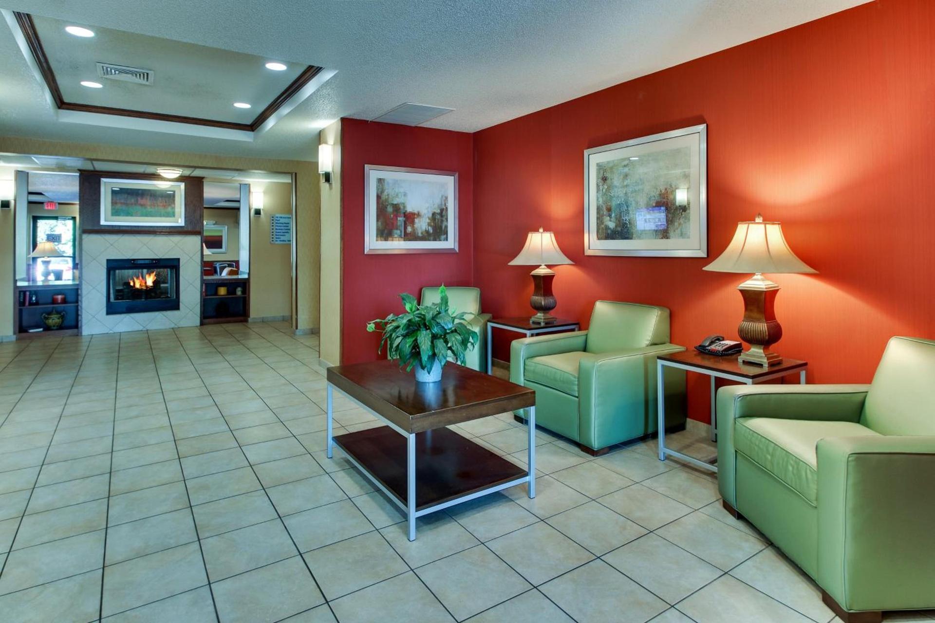 Holiday Inn Express Hotel & Suites Lancaster-Lititz by IHG photo 6