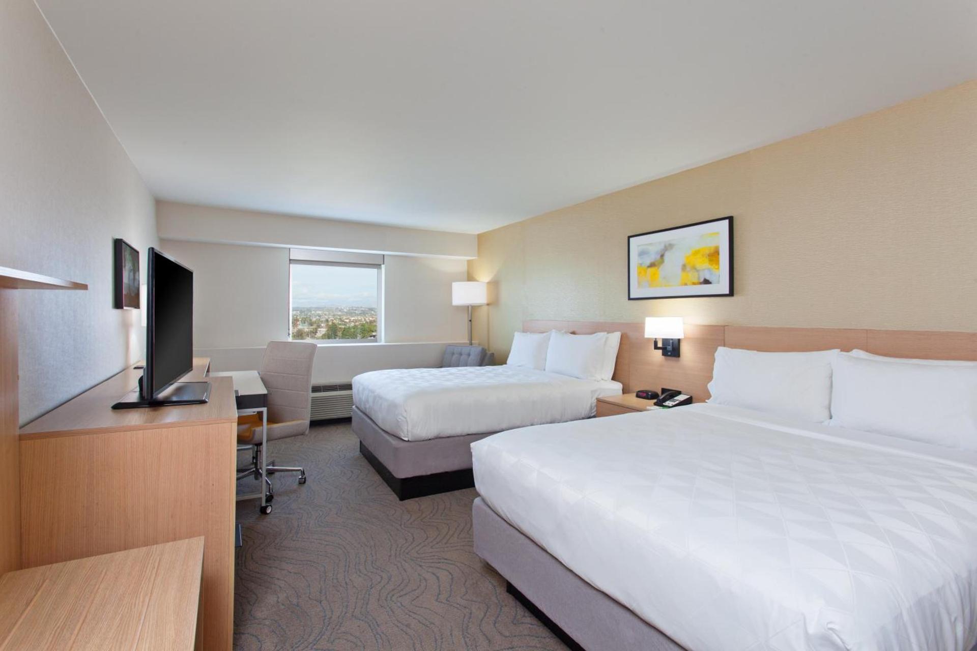 Holiday Inn Los Angeles - LAX Airport by IHG photo 33