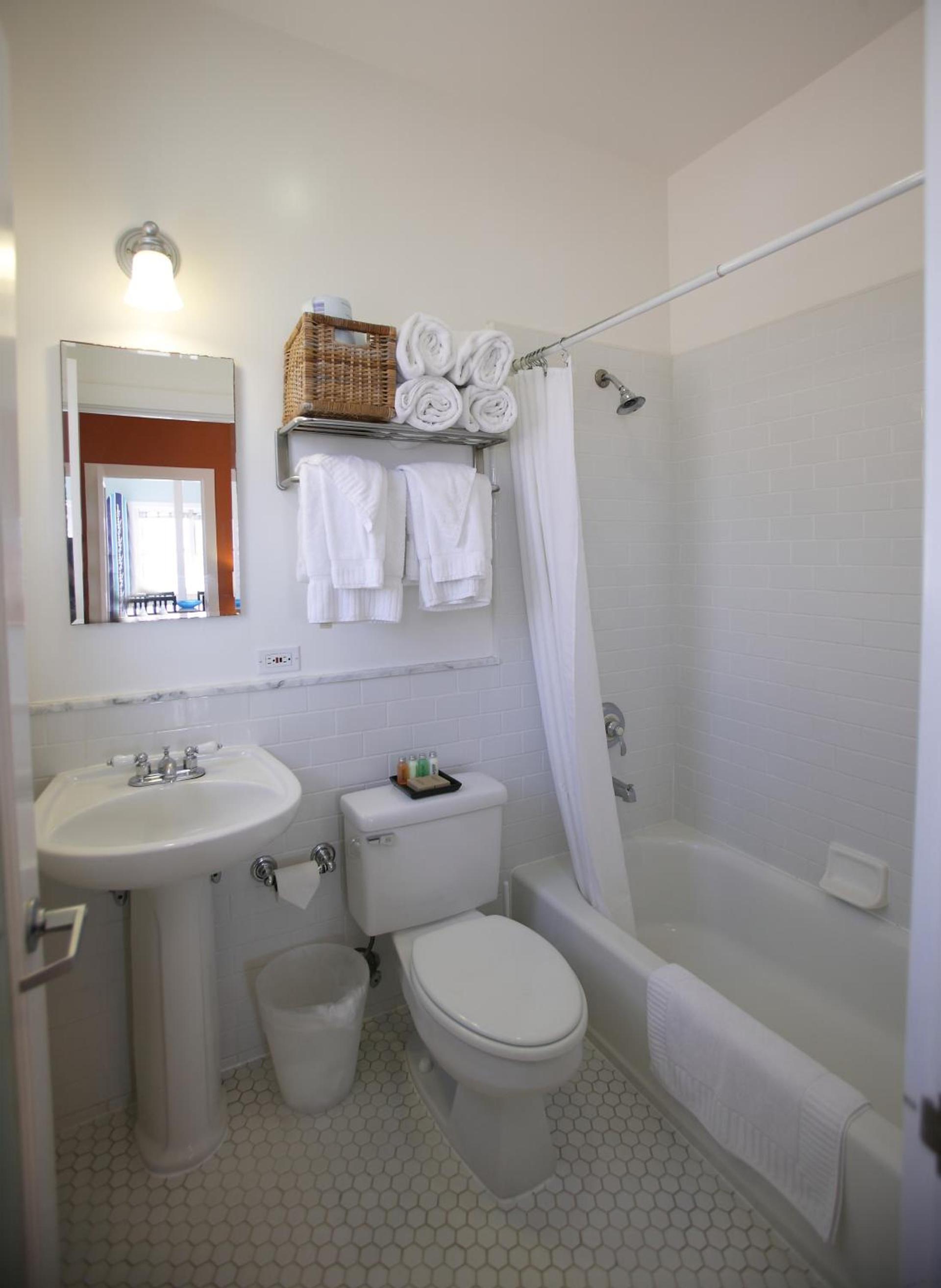 Venice Suites photo 23
