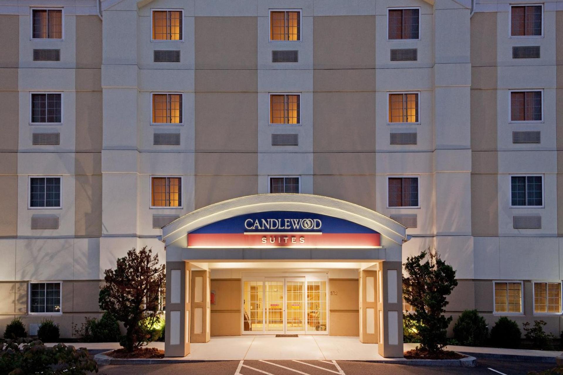 Candlewood Suites-West Springfield by IHG photo 19
