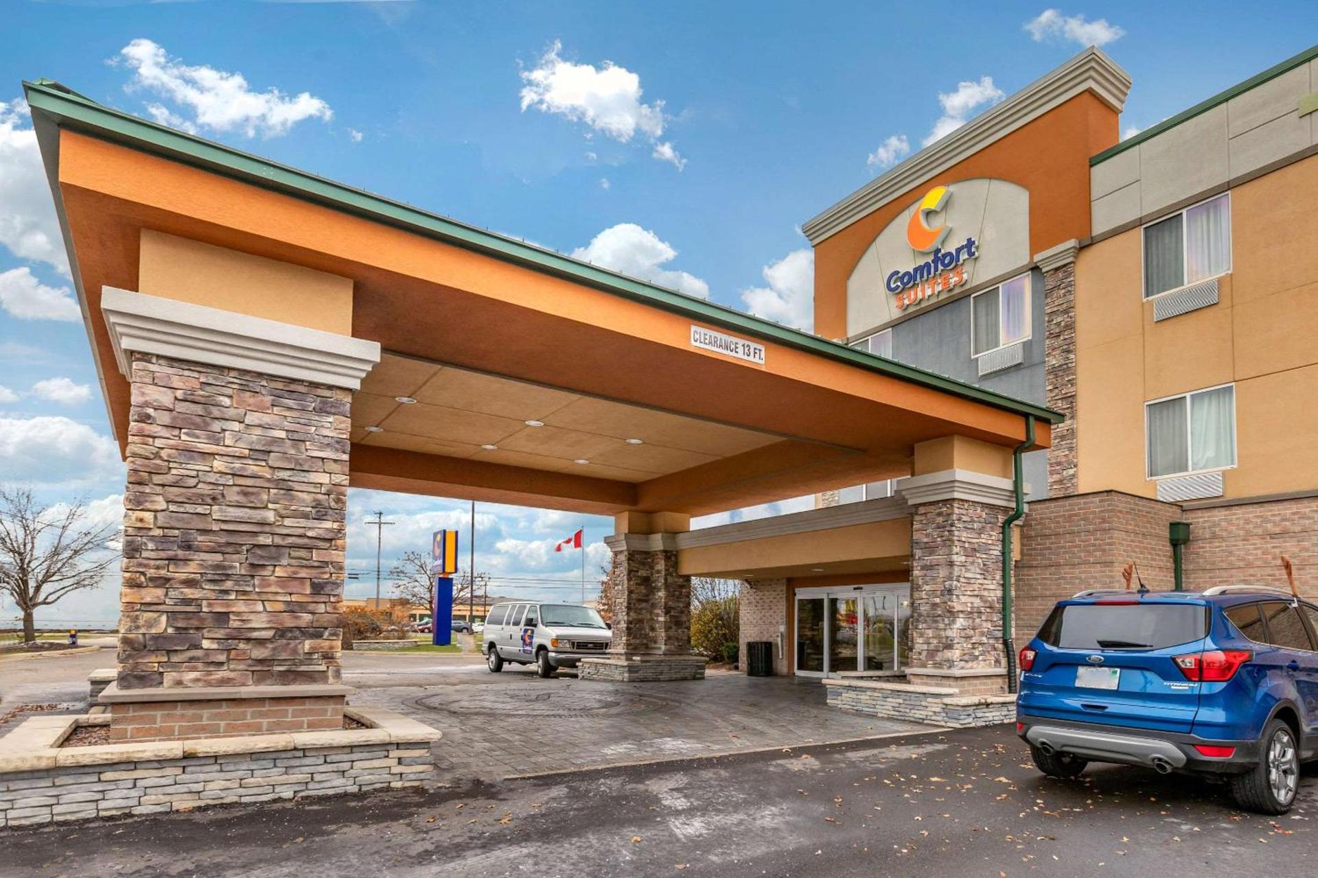 Comfort Suites Southgate-Detroit photo 10