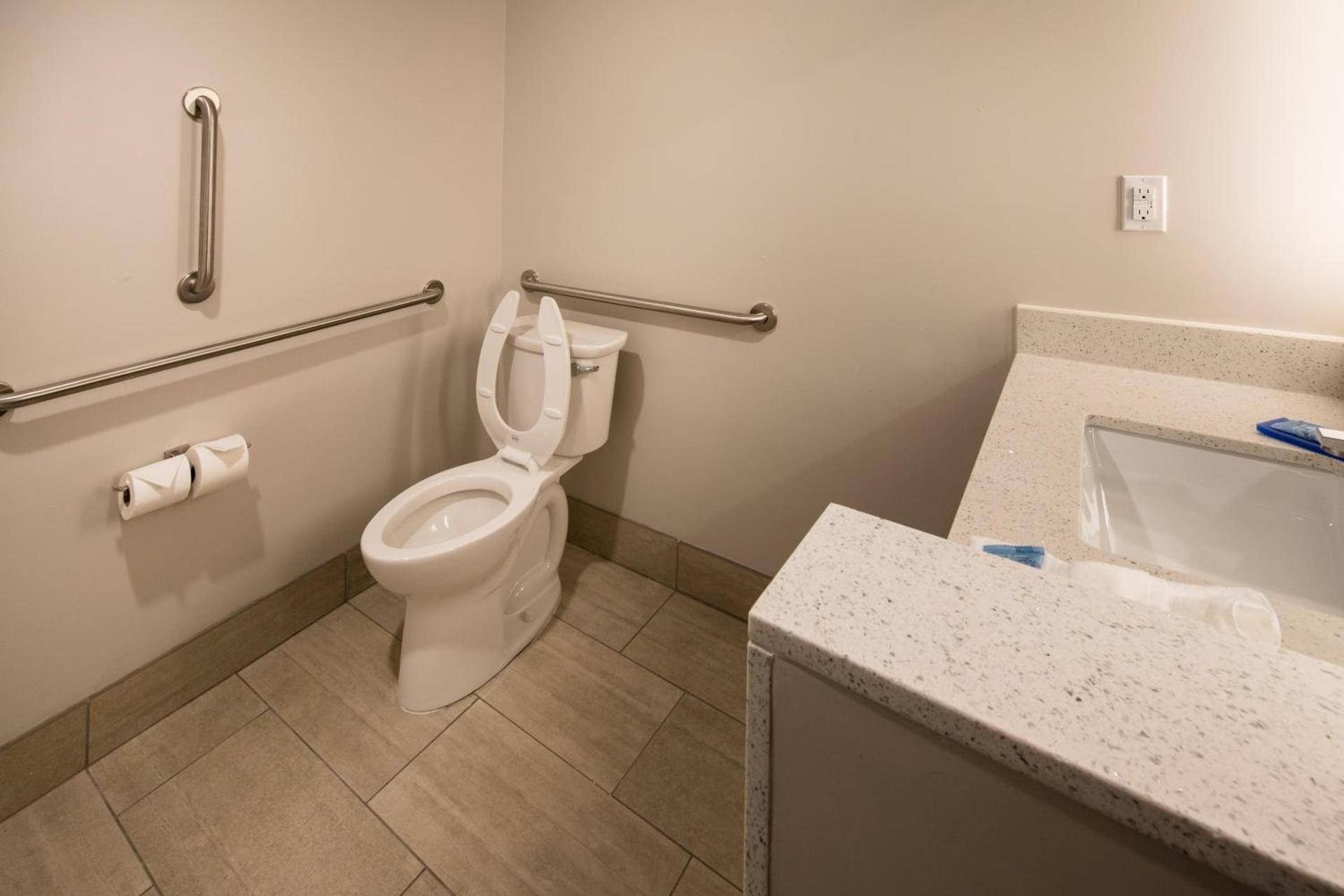 Holiday Inn Express - North Augusta South Carolina by IHG photo 42