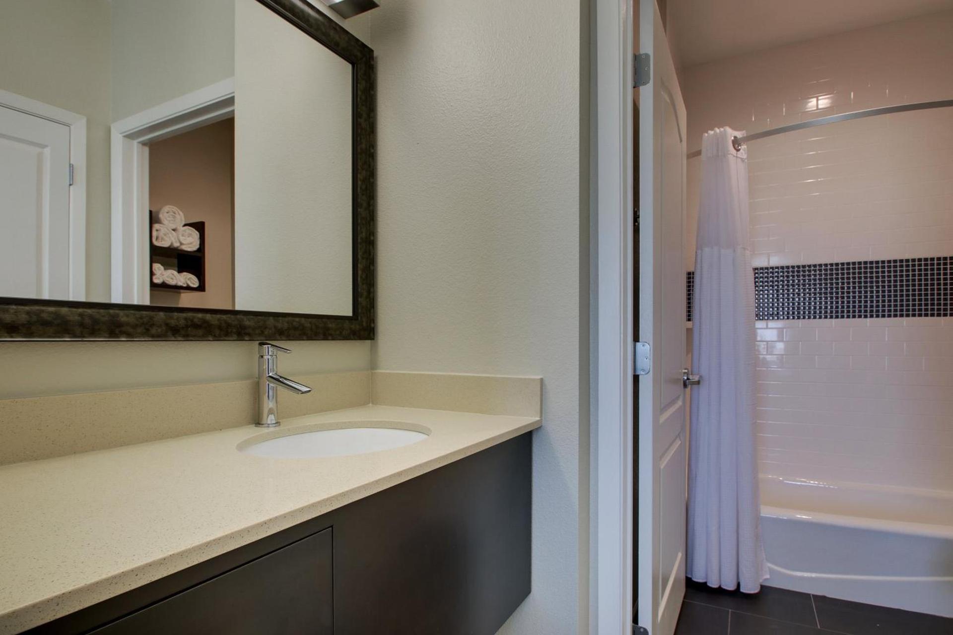 Staybridge Suites Plano - The Colony by IHG photo 18