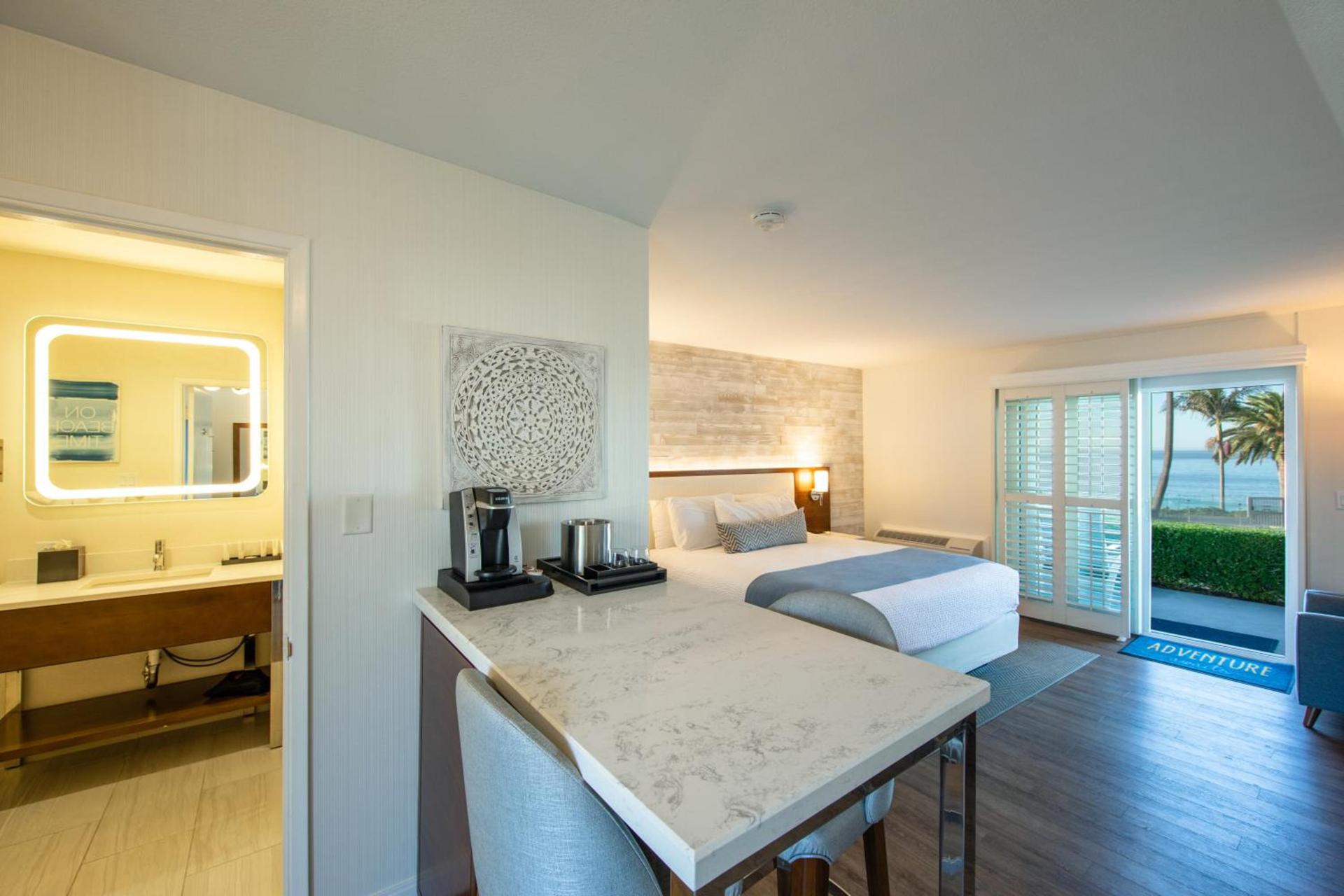 SeaCrest Oceanfront Hotel photo 16