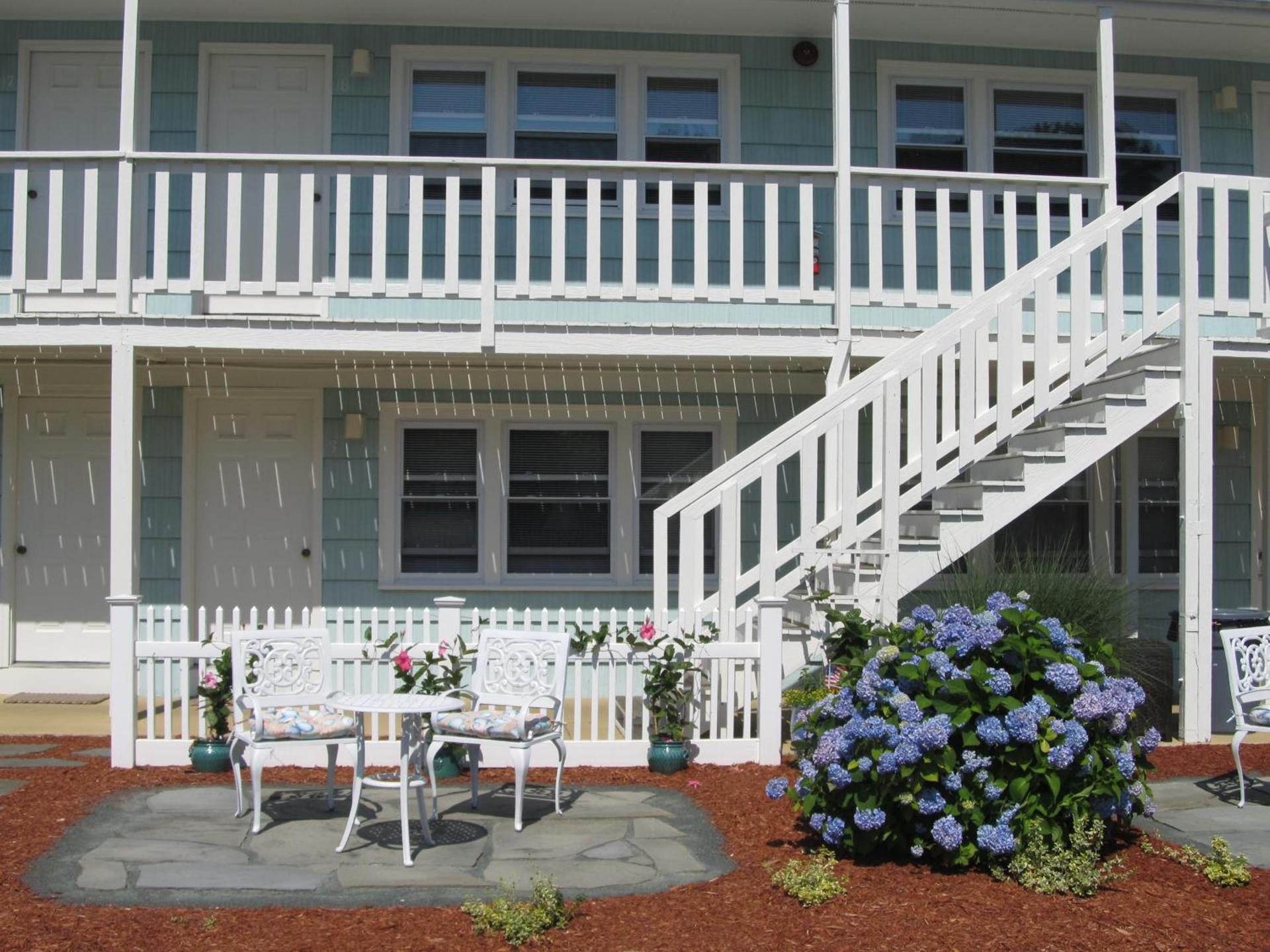 The Escape Inn photo 38