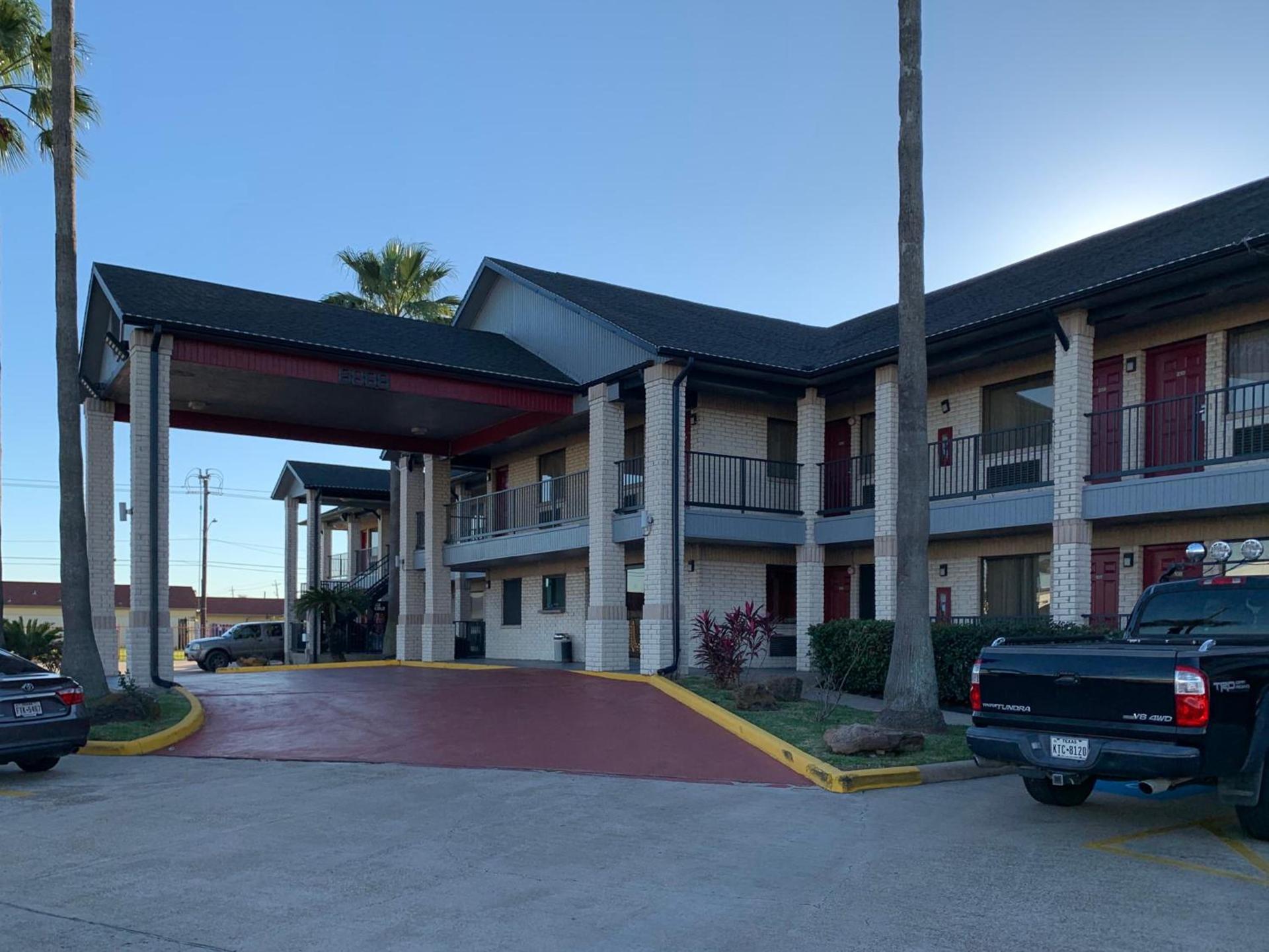 Americas Best Value Inn Hobby Airport photo 3