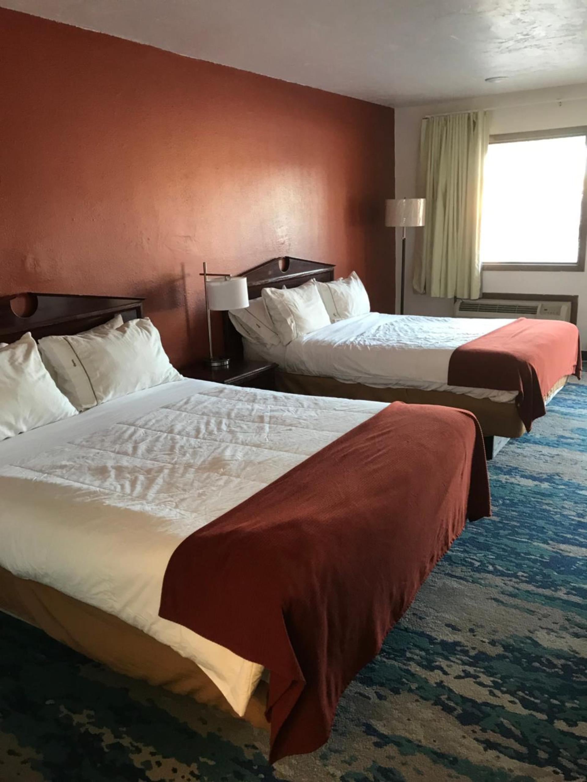 Interstate Motel photo 4