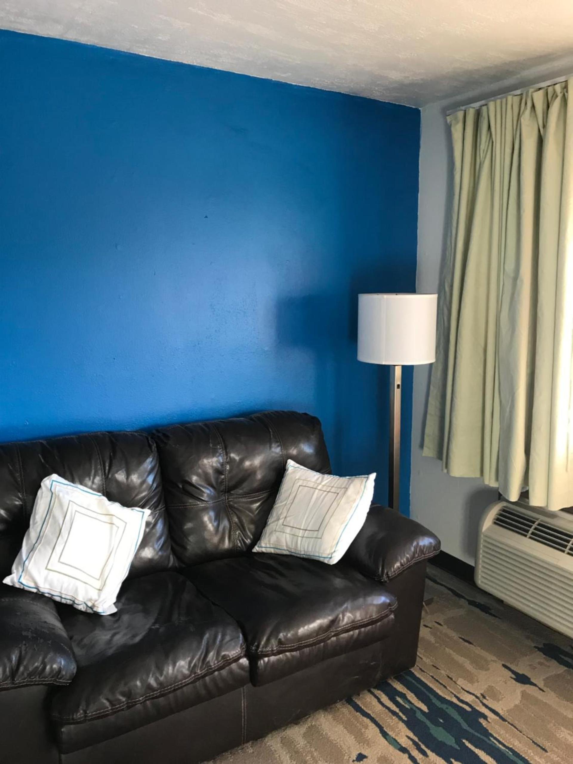 Interstate Motel photo 10