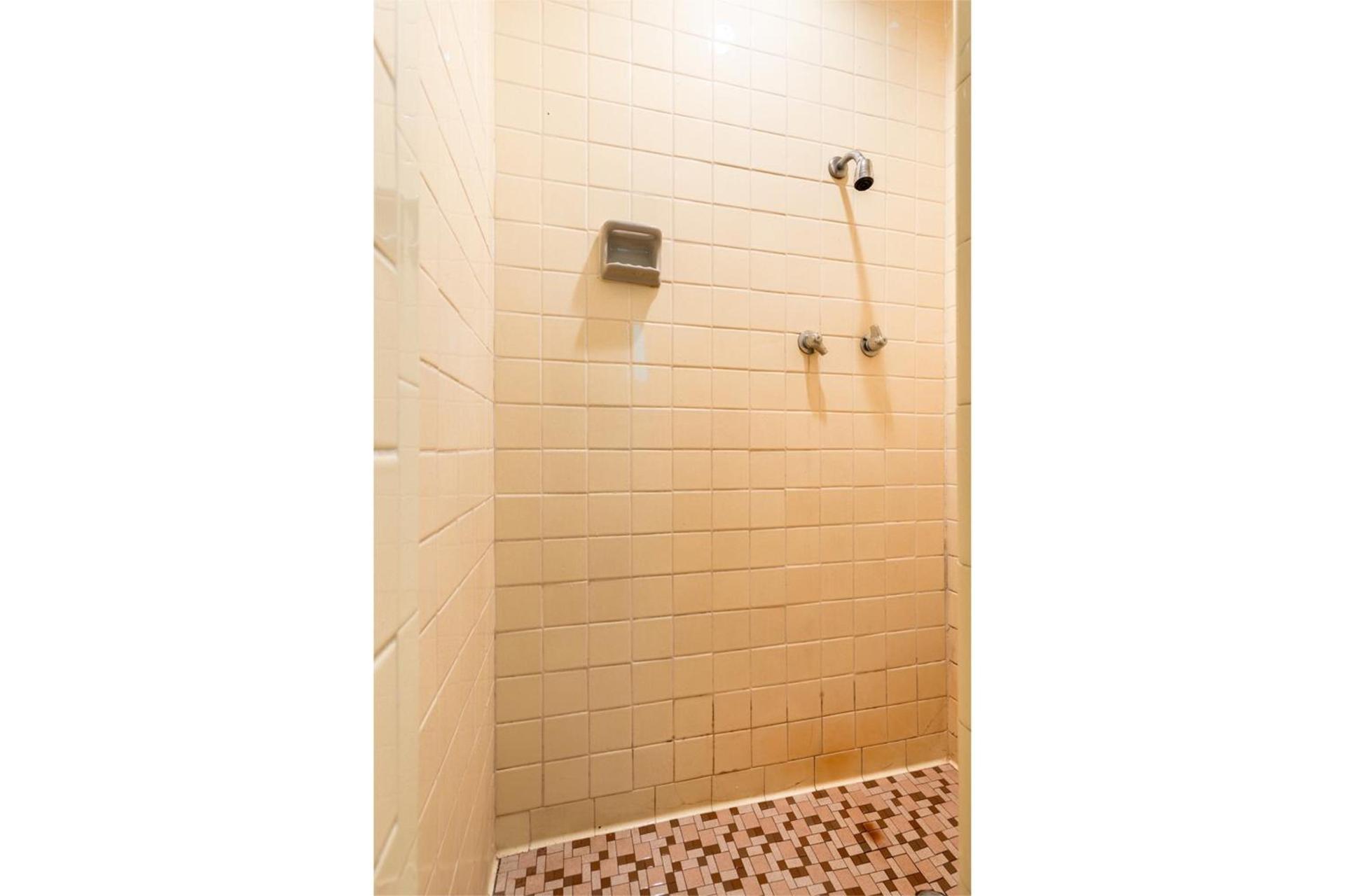 OYO Hotel Holly Springs MS photo 13