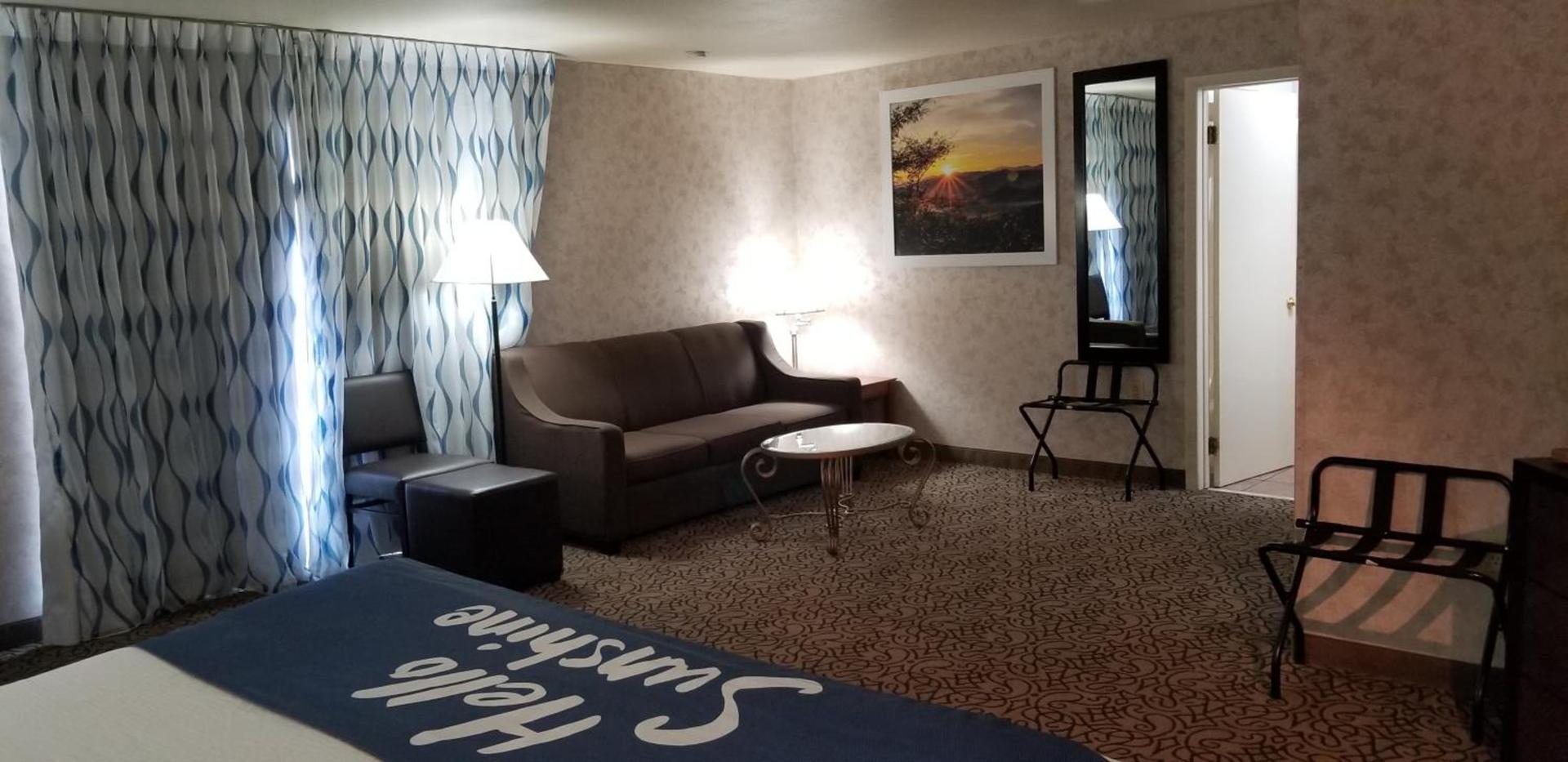 Days Inn & Suites by Wyndham Trinidad photo 27
