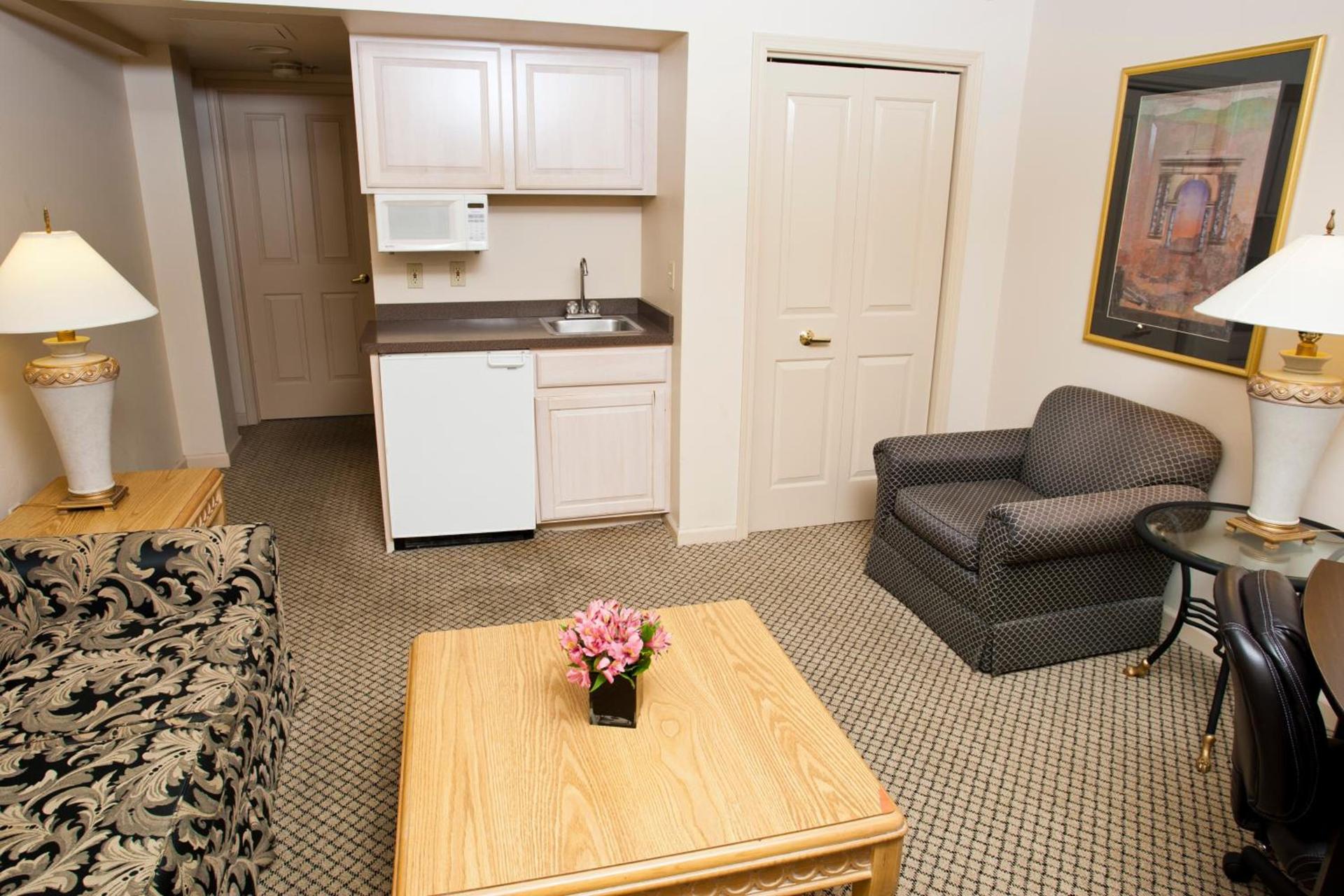 Bella Vista Suites Lake Geneva photo 11