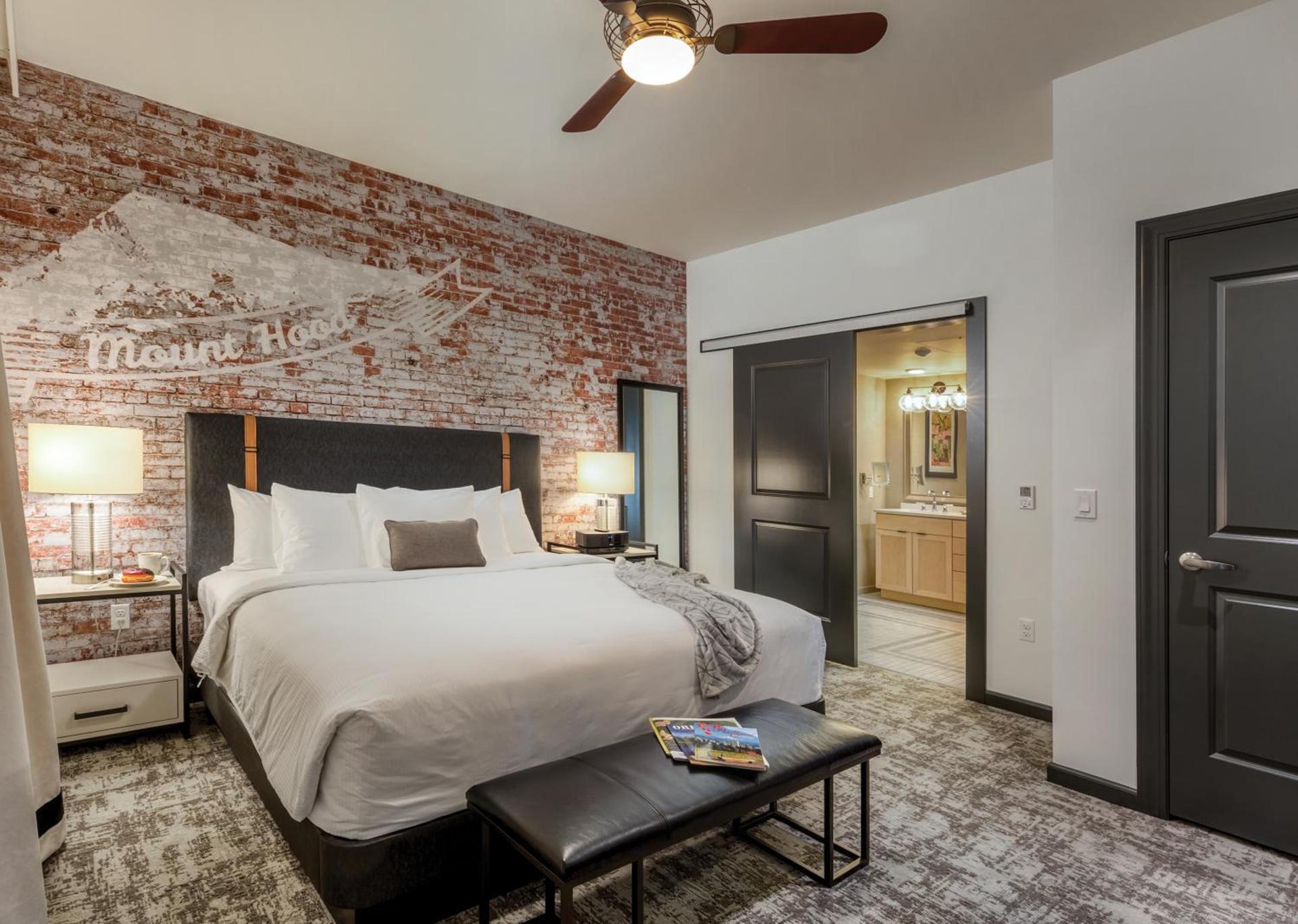 WorldMark Portland Waterfront Park photo 26
