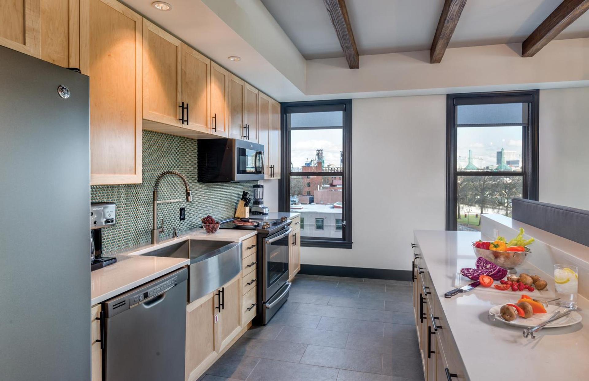 WorldMark Portland Waterfront Park photo 37