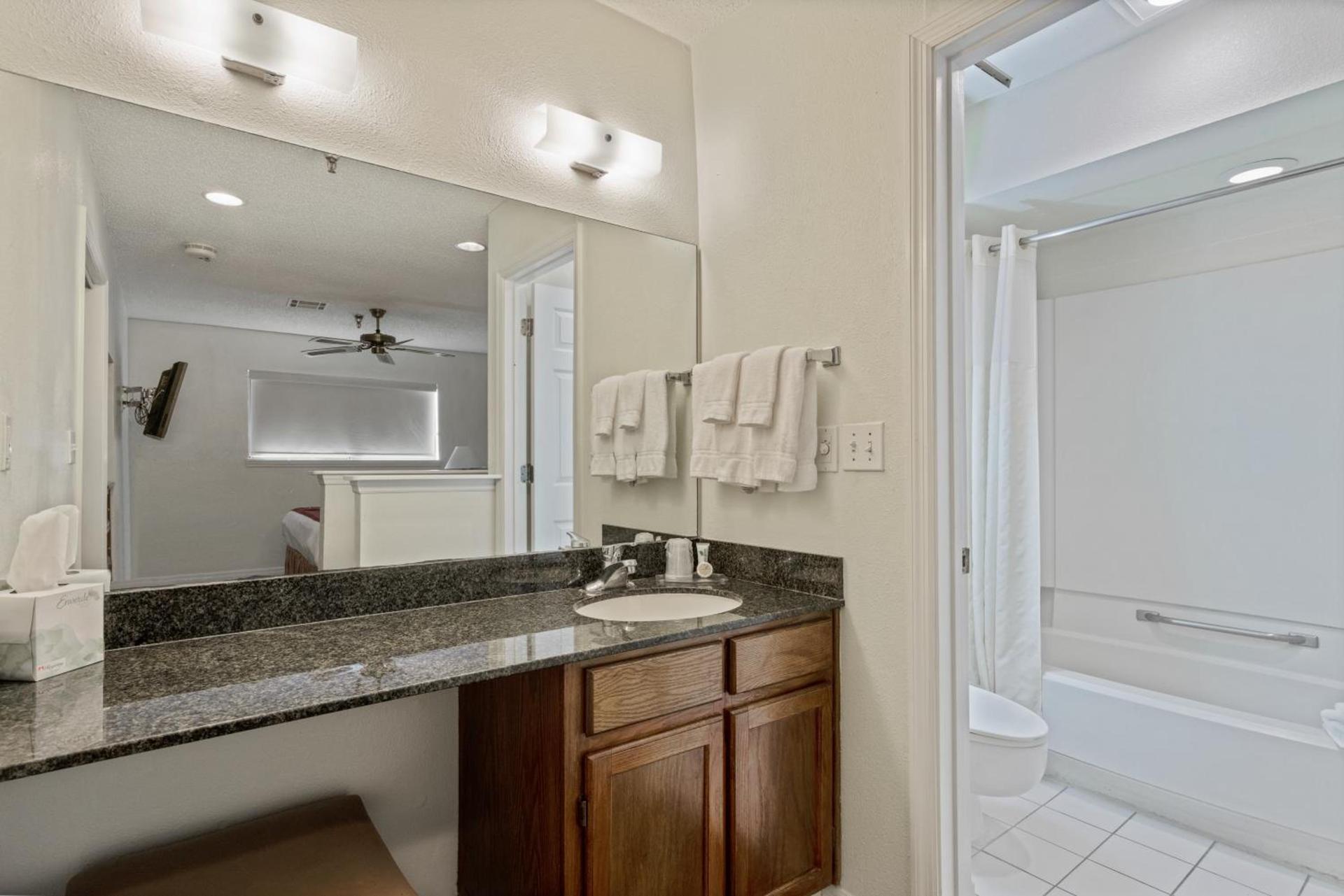 Chase Suite Hotel Rocky Point Tampa photo 15