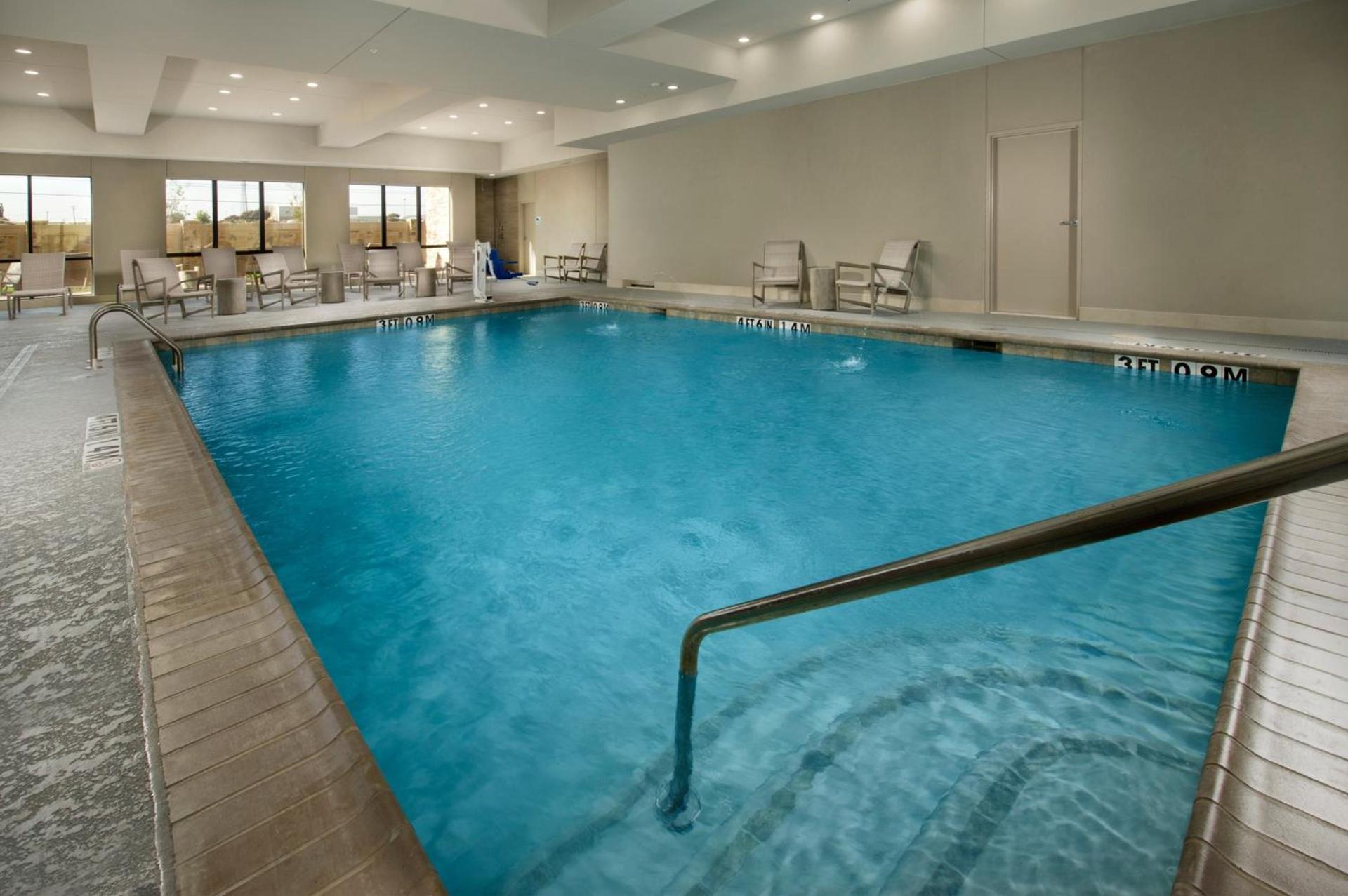 Holiday Inn Express Hotel & Suites Waco South by IHG photo 23