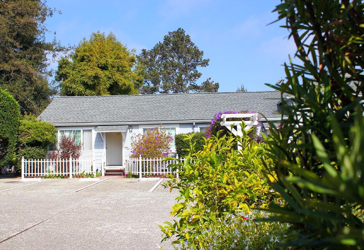 Harbor Inn photo 9