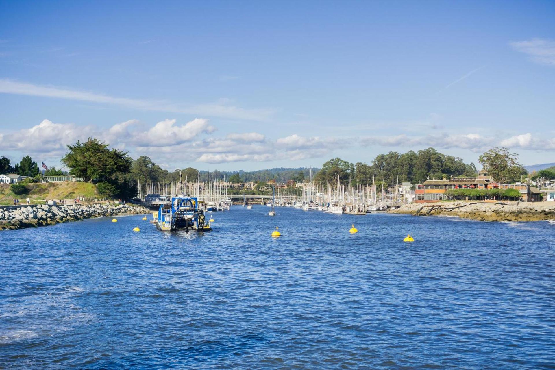 Harbor Inn photo 7
